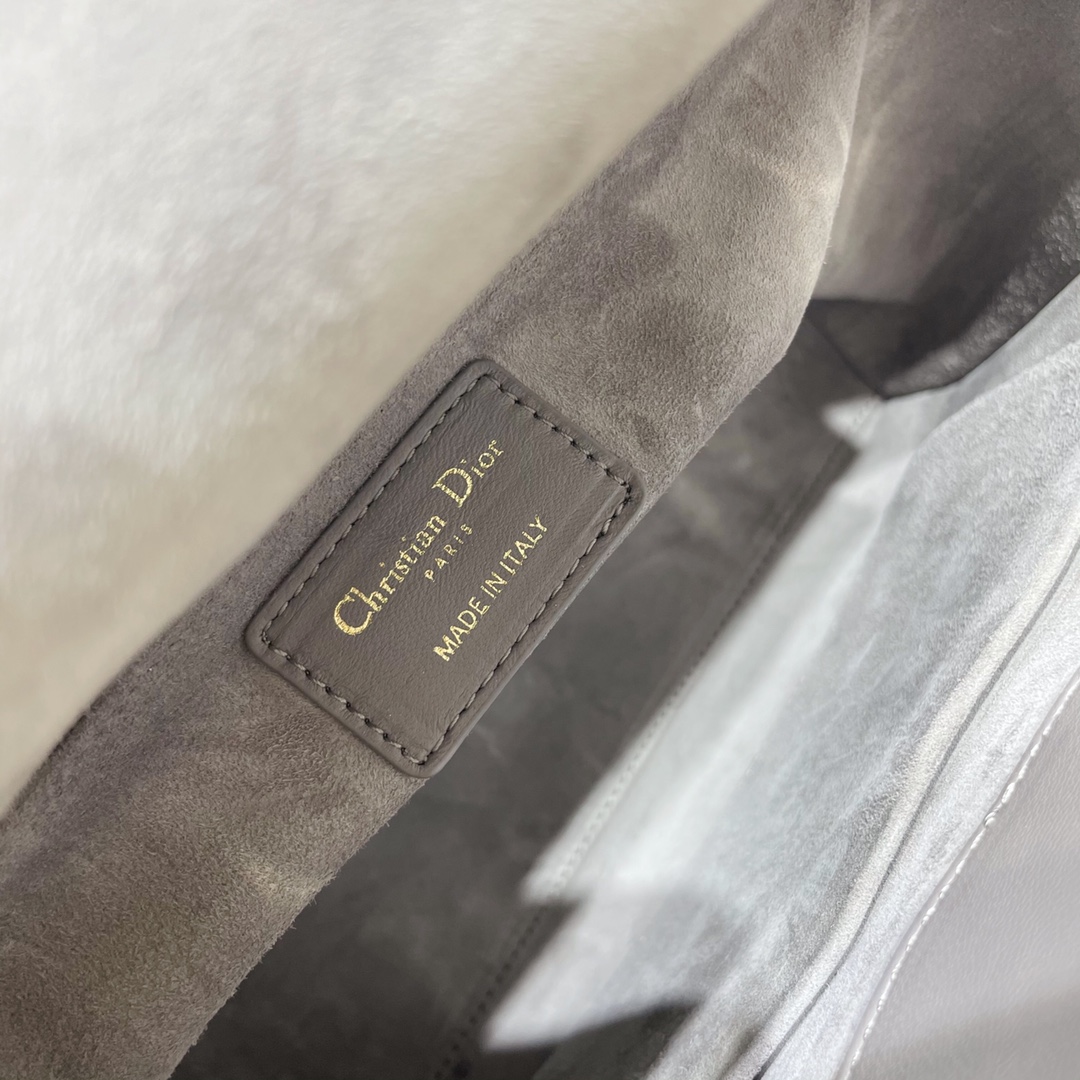 2ab66efadee2bd77afe13a7a500cbaf4_1745038380_3996.jpg 2ab66efadee2bd77afe13a7a500cbaf4_1745038380_3996_1745119386.jpg