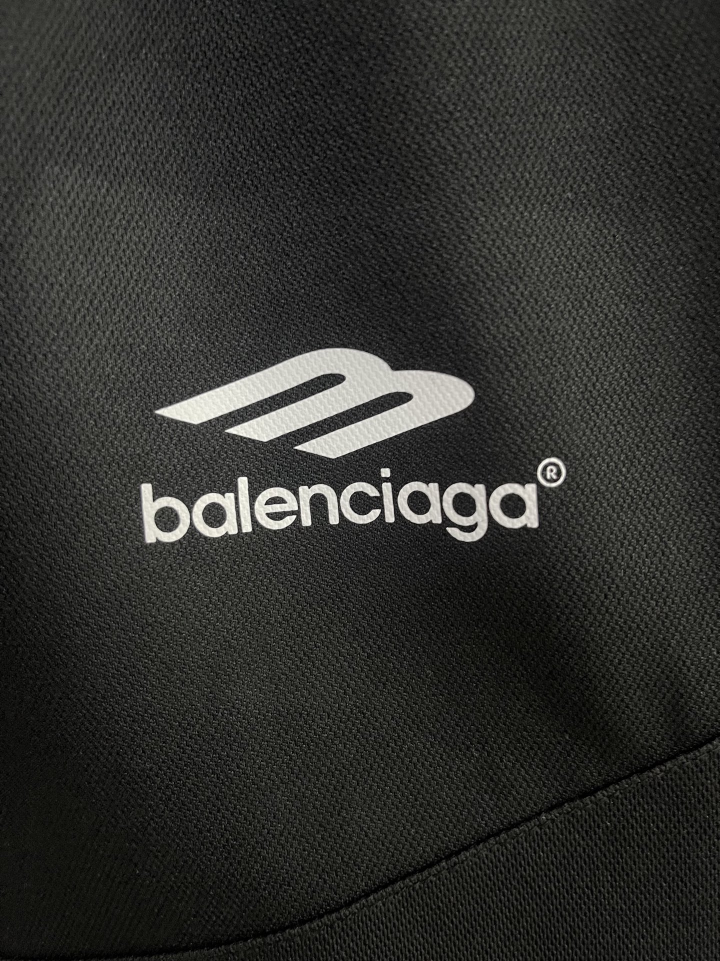 d7f80d99f8c9f2f2c3c141371540a9df_1745421736_9282.jpg d7f80d99f8c9f2f2c3c141371540a9df_1745421736_9282.jpg