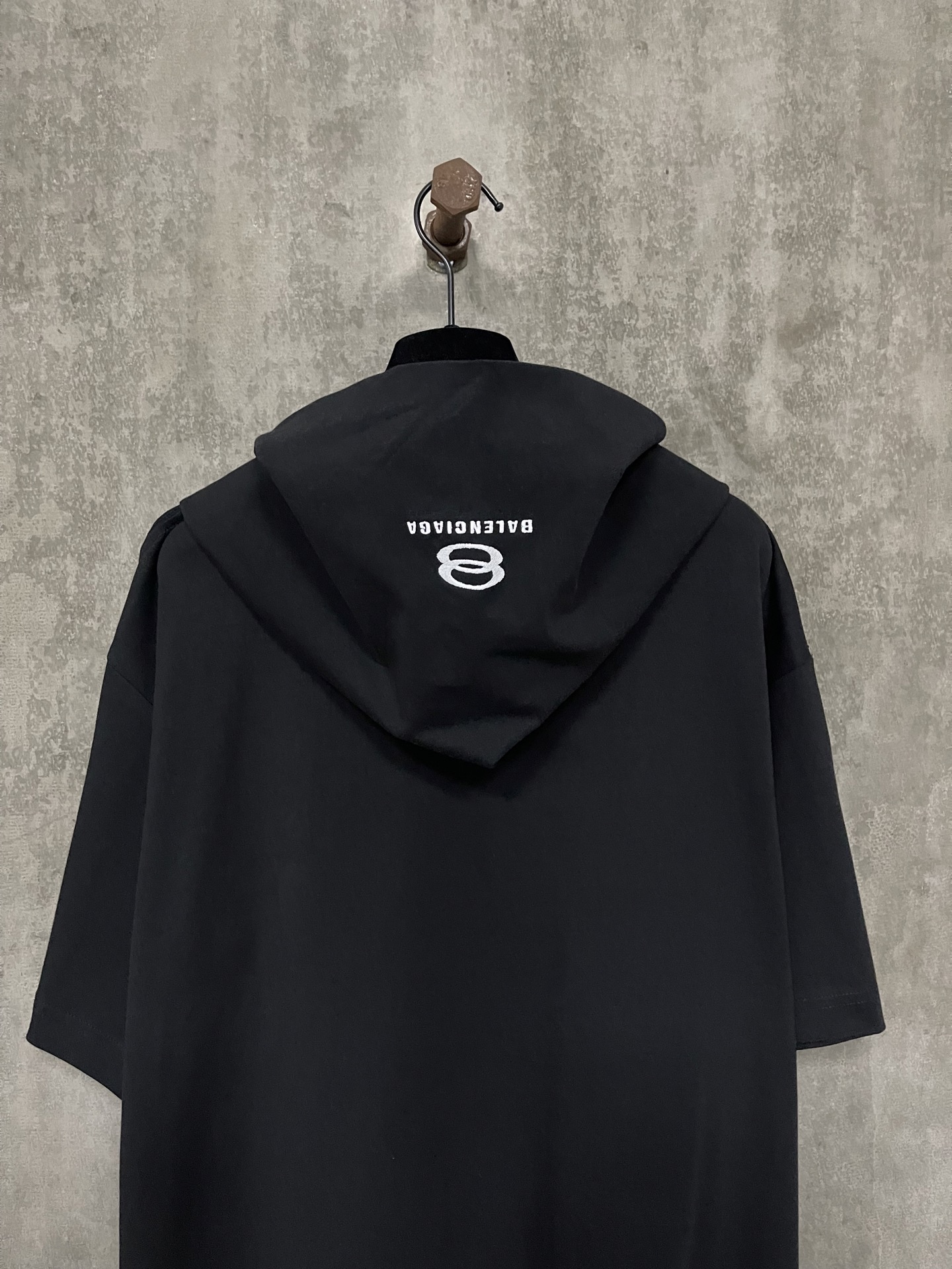 d7f80d99f8c9f2f2c3c141371540a9df_1745422706_1573.jpg d7f80d99f8c9f2f2c3c141371540a9df_1745422706_1573.jpg