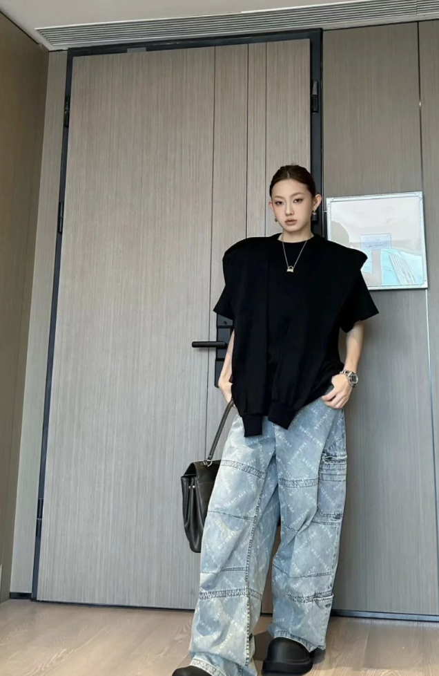 d7f80d99f8c9f2f2c3c141371540a9df_1745422715_7134.jpg d7f80d99f8c9f2f2c3c141371540a9df_1745422715_7134.jpg