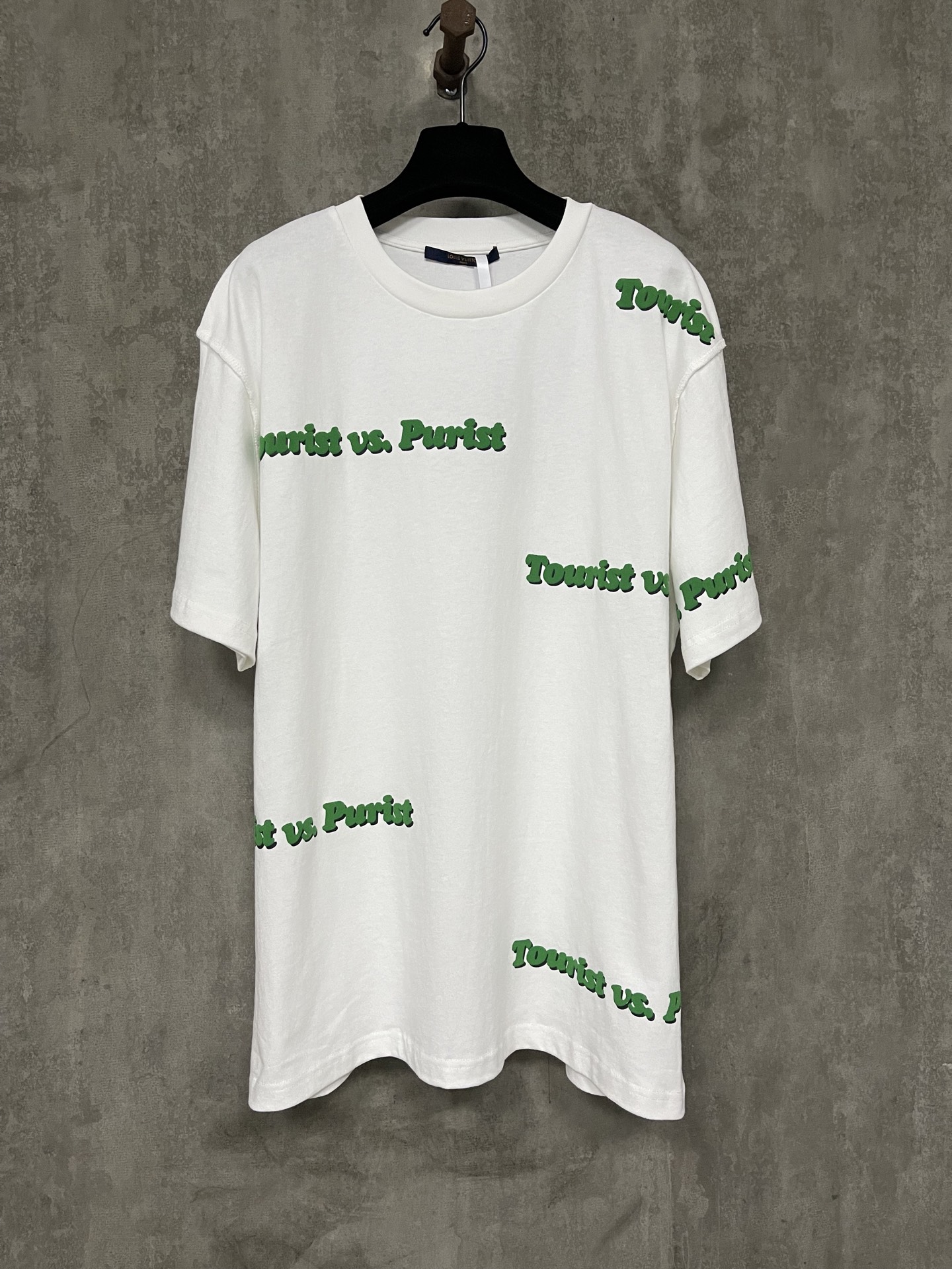 d7f80d99f8c9f2f2c3c141371540a9df_1745423104_9014.jpg d7f80d99f8c9f2f2c3c141371540a9df_1745423104_9014.jpg