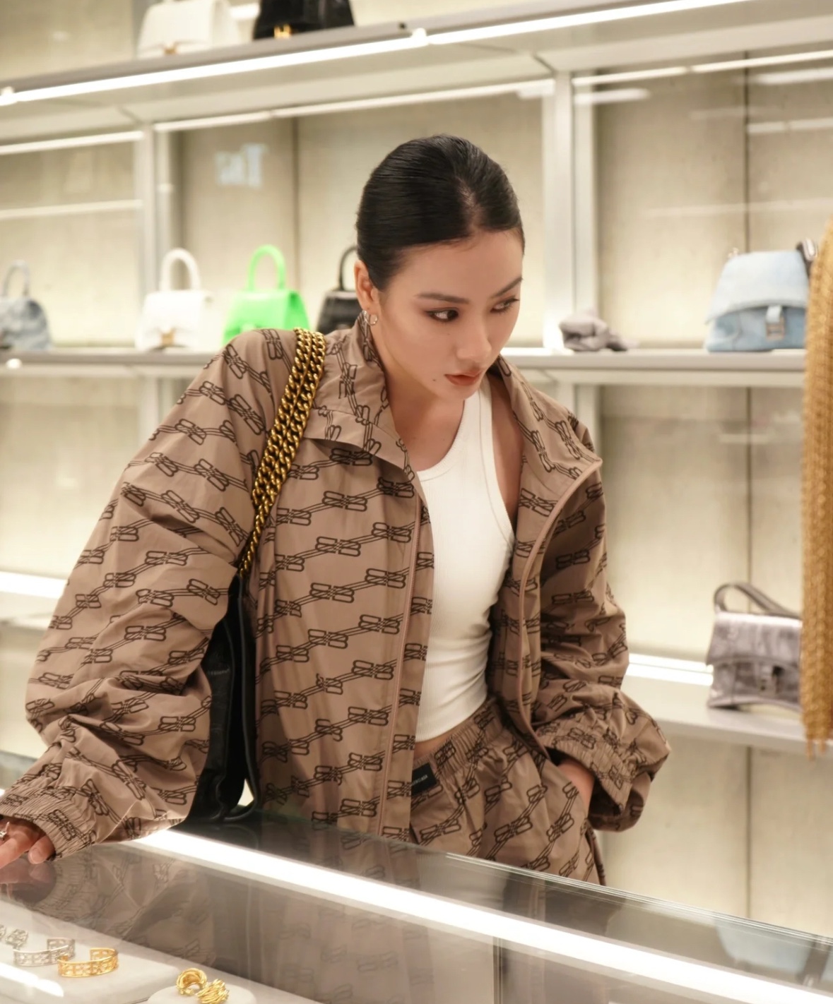 d82bdcbfd394fd241f23fd0b280c0ba5_1744210966_7104.jpg d82bdcbfd394fd241f23fd0b280c0ba5_1744210966_7104_1744211161.jpg