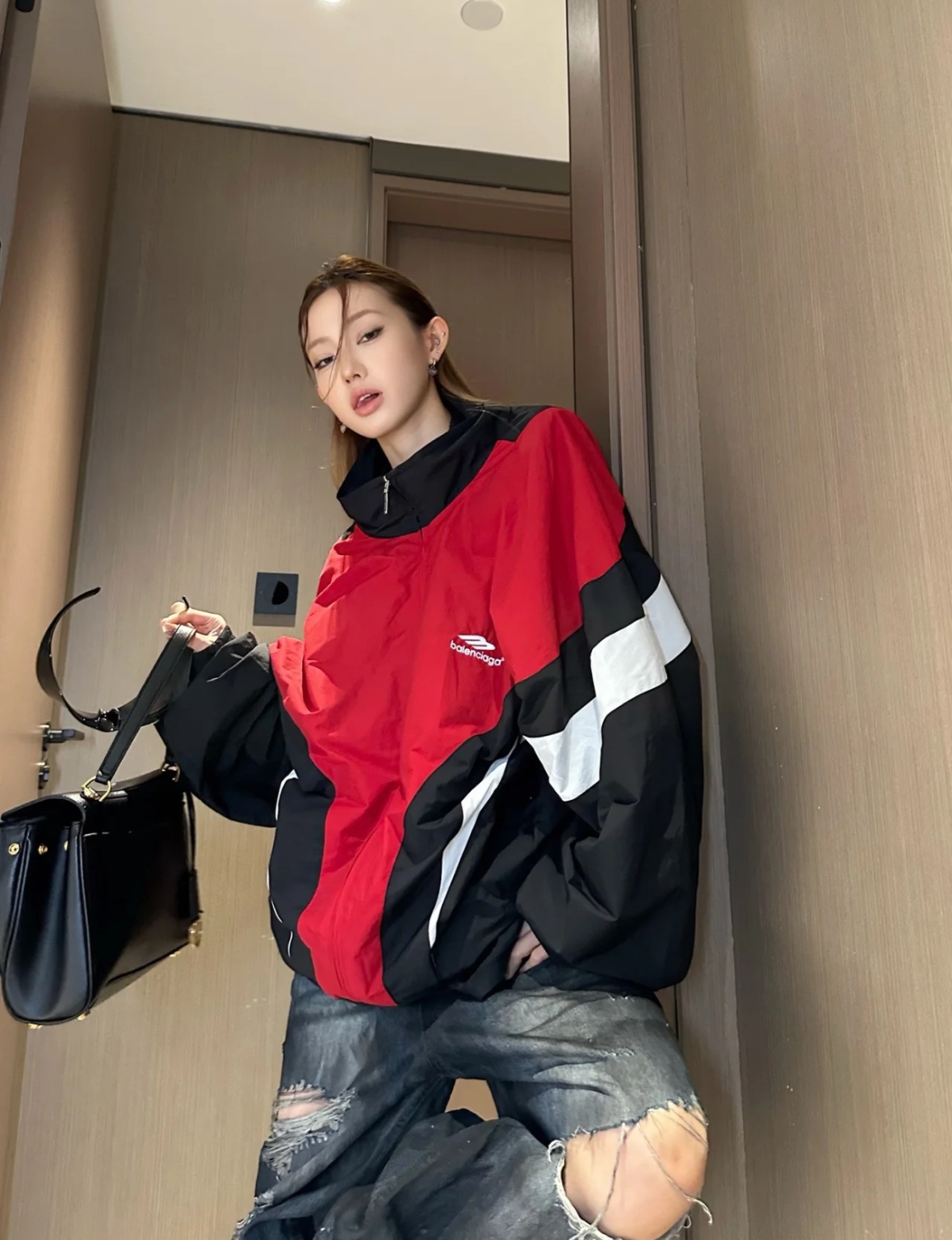 d82bdcbfd394fd241f23fd0b280c0ba5_1744214088_0827.jpg d82bdcbfd394fd241f23fd0b280c0ba5_1744214088_0827.jpg