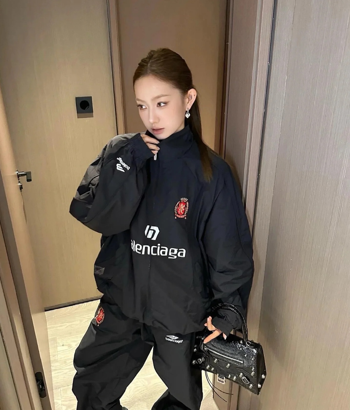 d82bdcbfd394fd241f23fd0b280c0ba5_1744214877_6517.jpg d82bdcbfd394fd241f23fd0b280c0ba5_1744214877_6517.jpg