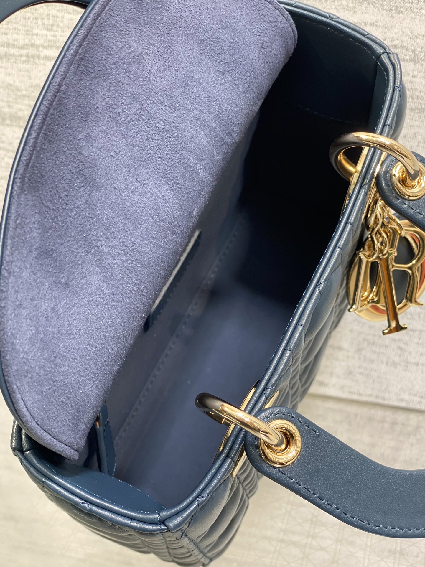 edc1dc569b1d4cceefef3128d8b6577c_1745251917_0368.jpg edc1dc569b1d4cceefef3128d8b6577c_1745251917_0368_1745251993.jpg