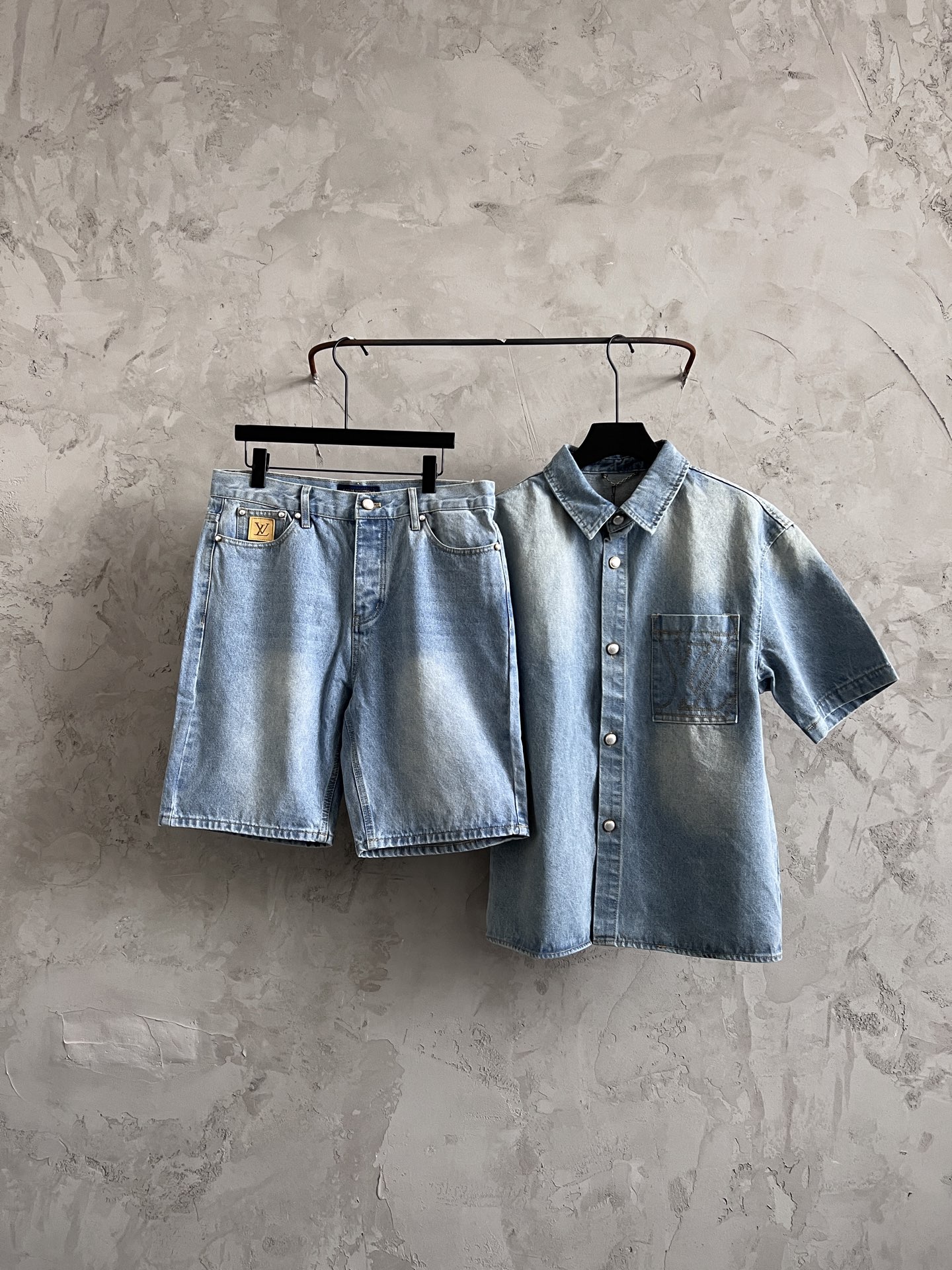 ef2d28e8f3b290e1f099c9c3f583d853_1745332611_2962.jpg ef2d28e8f3b290e1f099c9c3f583d853_1745332611_2962.jpg