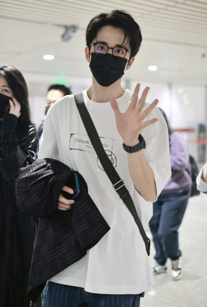 ef2d28e8f3b290e1f099c9c3f583d853_1745341738_1516.jpg ef2d28e8f3b290e1f099c9c3f583d853_1745341738_1516_1745421396.jpg