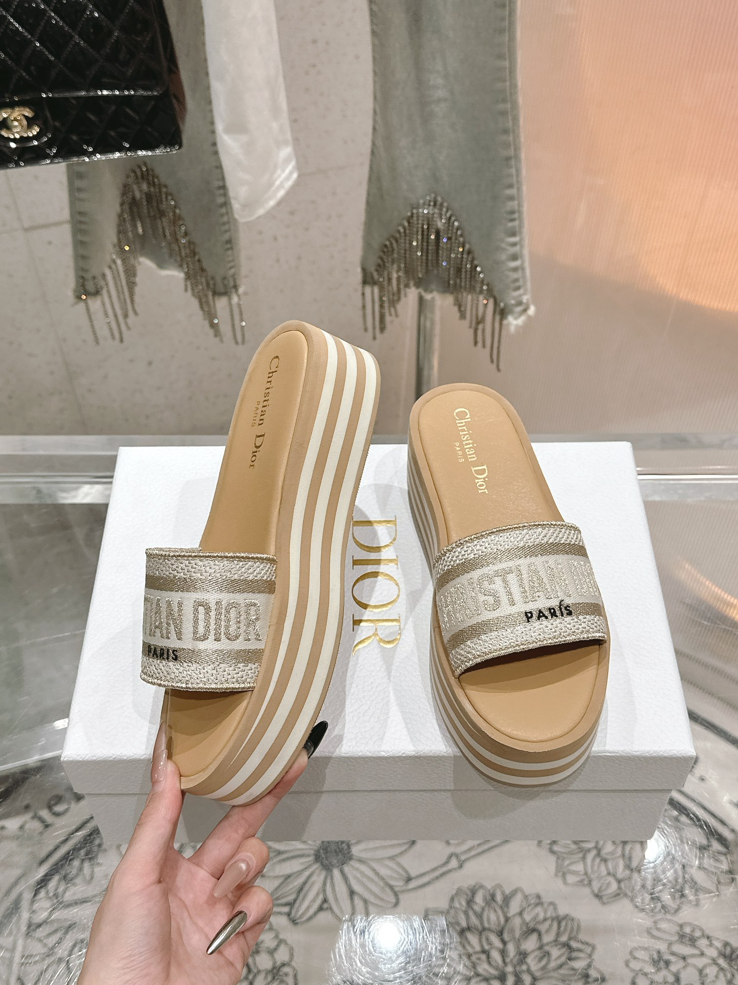 843b080e4b923ead2362b7bc3b67bb19_1748382938_4477.jpg 843b080e4b923ead2362b7bc3b67bb19_1748382938_4477_1748382965.jpg