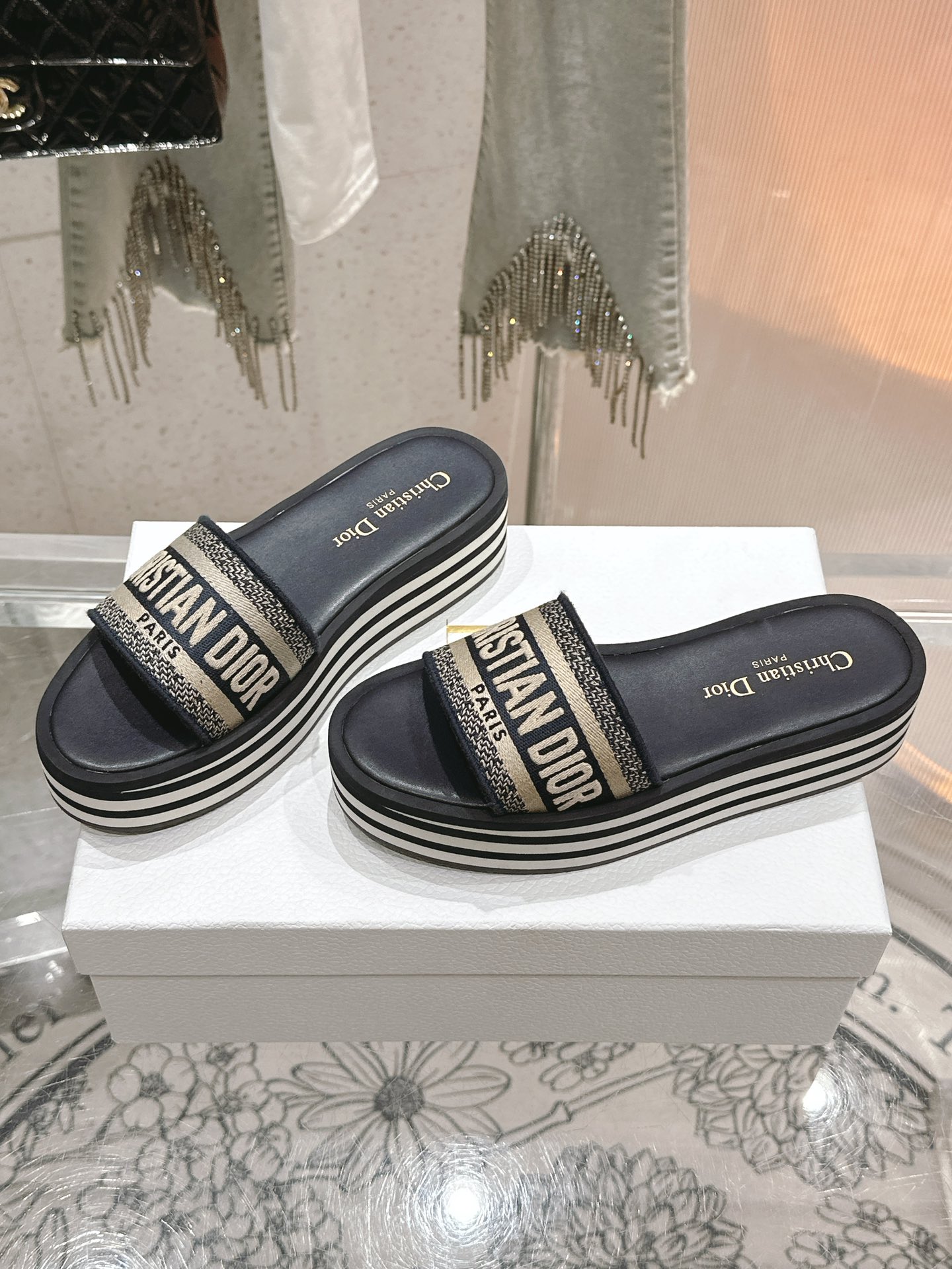 843b080e4b923ead2362b7bc3b67bb19_1748383006_8167.jpg 843b080e4b923ead2362b7bc3b67bb19_1748383006_8167_1748383046.jpg