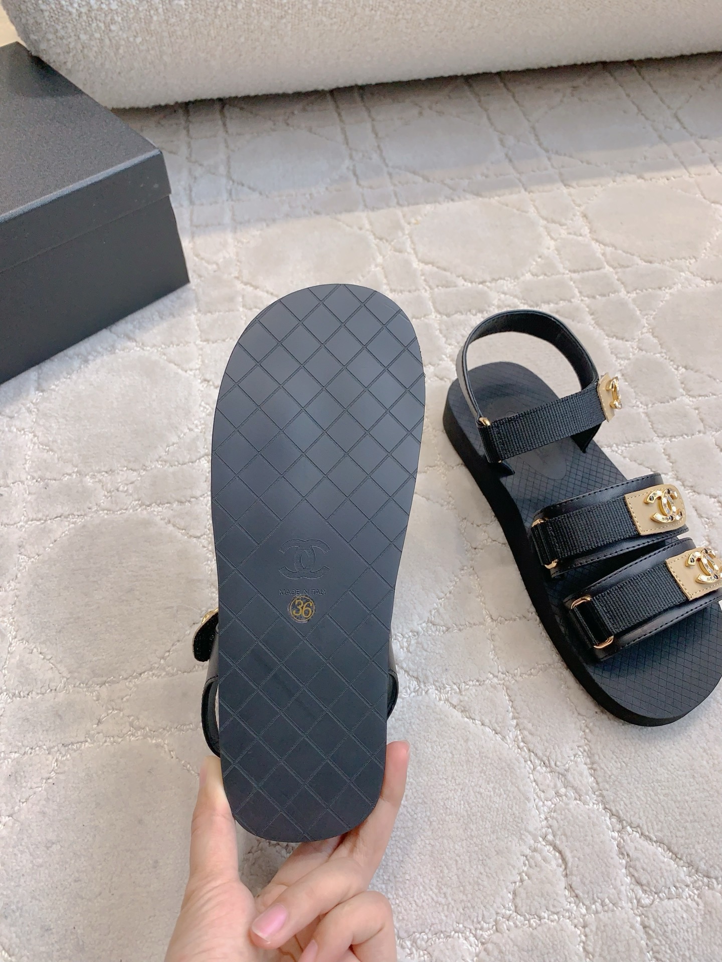 93c0edad00dbb57dcd4077e0e98642c4_1747231985_3371.jpg 93c0edad00dbb57dcd4077e0e98642c4_1747231985_3371_1747232003.jpg