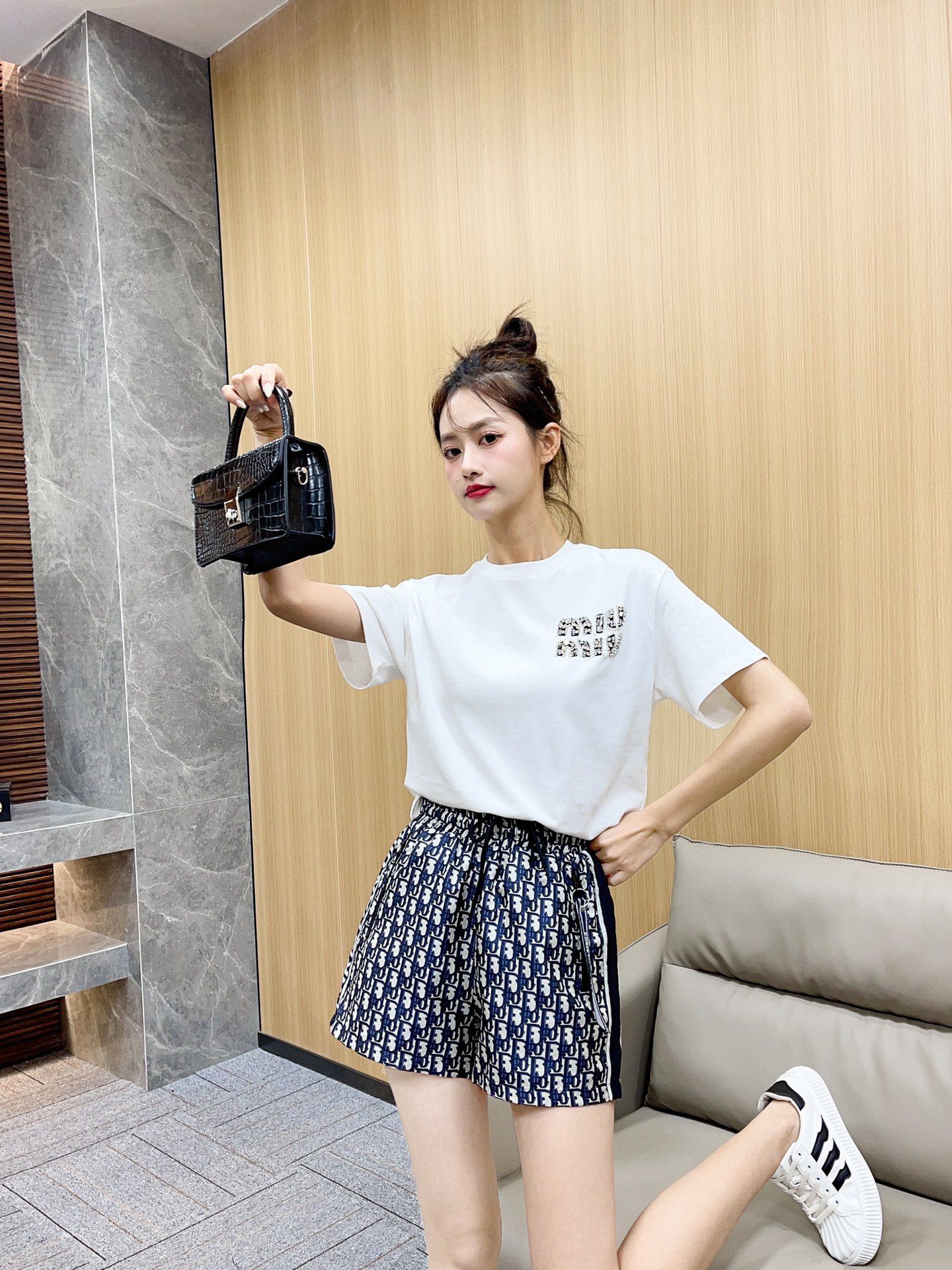 a9c3093ef1fc1b5813f5c4d362da8f6e_1747441054_0052.jpg a9c3093ef1fc1b5813f5c4d362da8f6e_1747441054_0052_1747441232.jpg