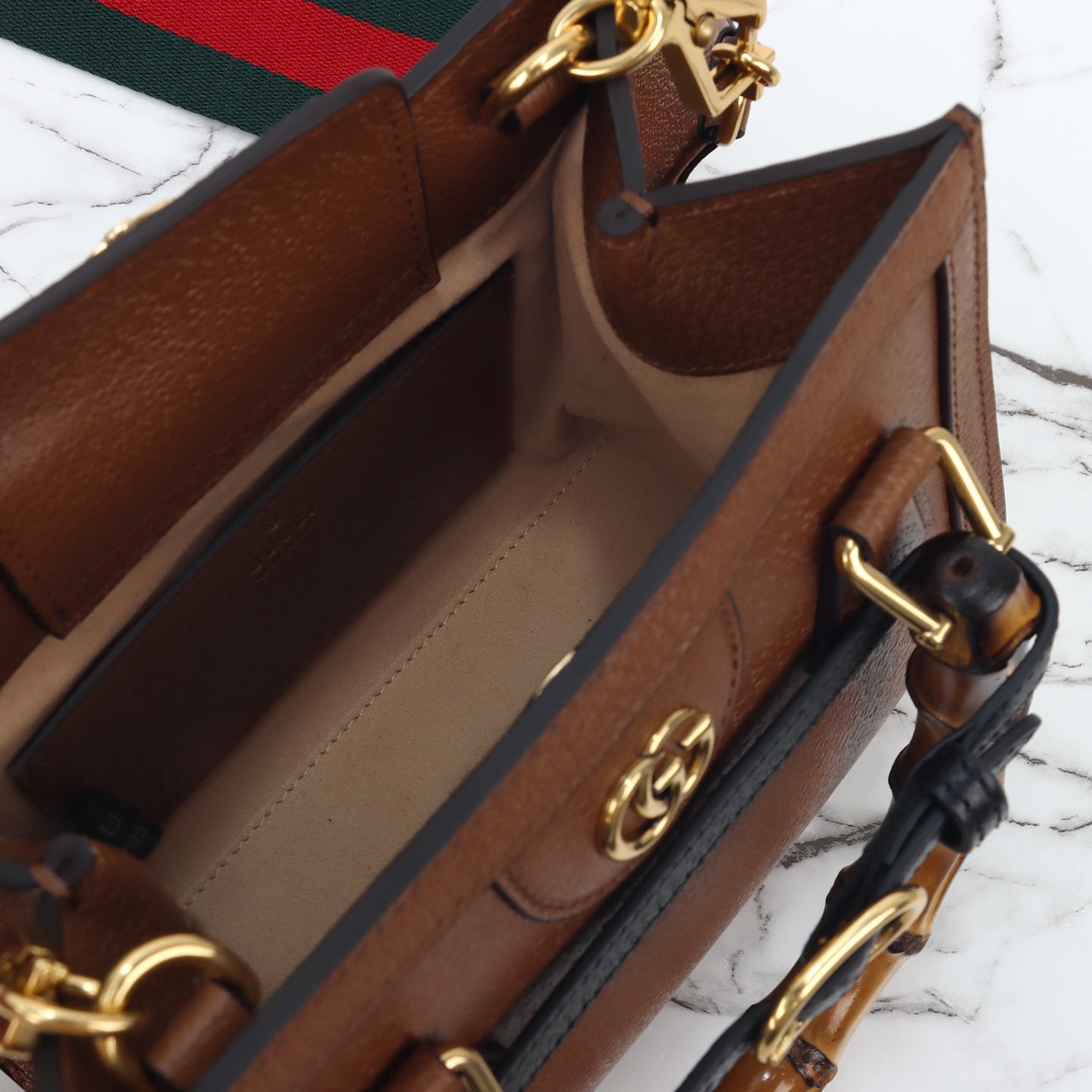 b63ff5dfd284e3ba3b524c85d6b829d1_1747843327_2158.jpg b63ff5dfd284e3ba3b524c85d6b829d1_1747843327_2158_1747843350.jpg