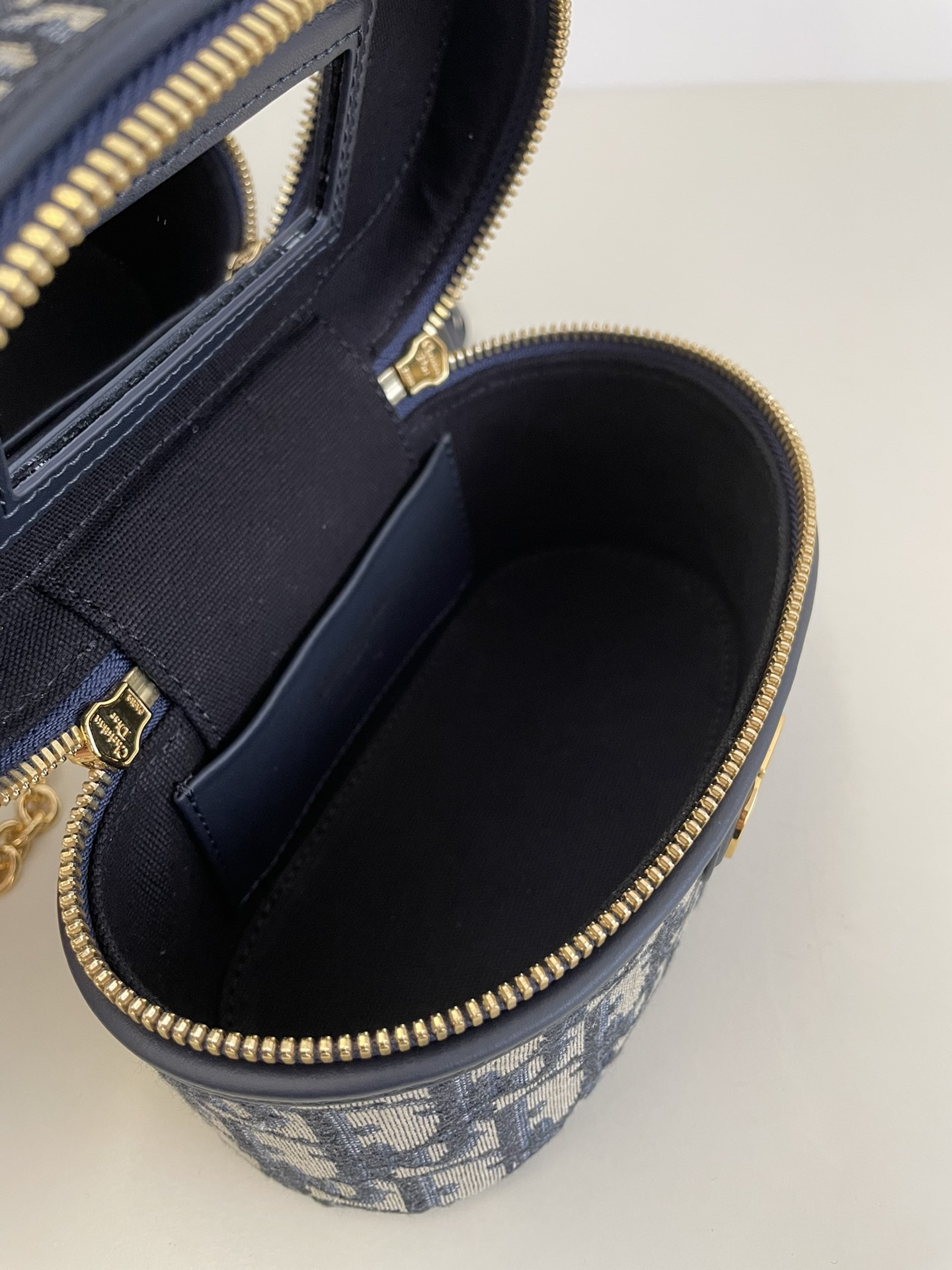 bf740a1e462e6927a0977a4fa6dceeb7_1746721538_588.jpg bf740a1e462e6927a0977a4fa6dceeb7_1746721538_588_1746721797.jpg