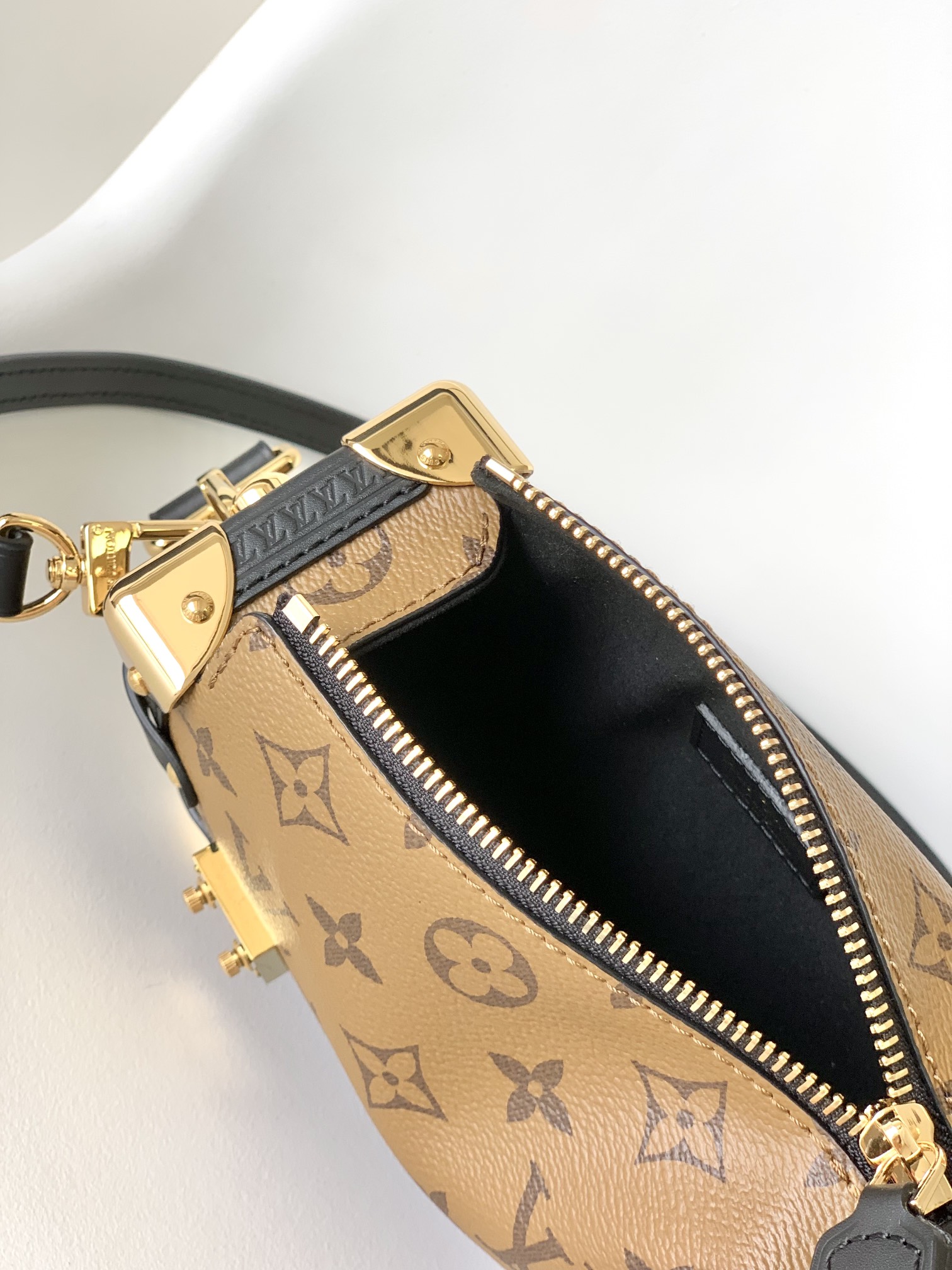 bf740a1e462e6927a0977a4fa6dceeb7_1746723847_0398.jpg bf740a1e462e6927a0977a4fa6dceeb7_1746723847_0398_1746724012_1746724226.jpg