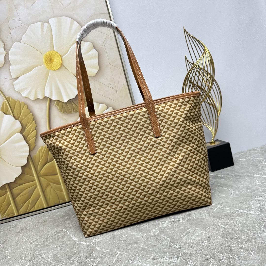 c707e731541152f1271fa3ed0a034382_1746751297_8673.jpg c707e731541152f1271fa3ed0a034382_1746751297_8673_1746751362.jpg