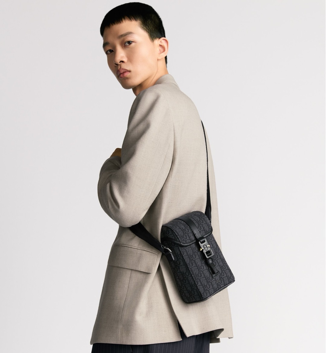 c707e731541152f1271fa3ed0a034382_1746752616_7338.jpg c707e731541152f1271fa3ed0a034382_1746752616_7338_1746752711.jpg