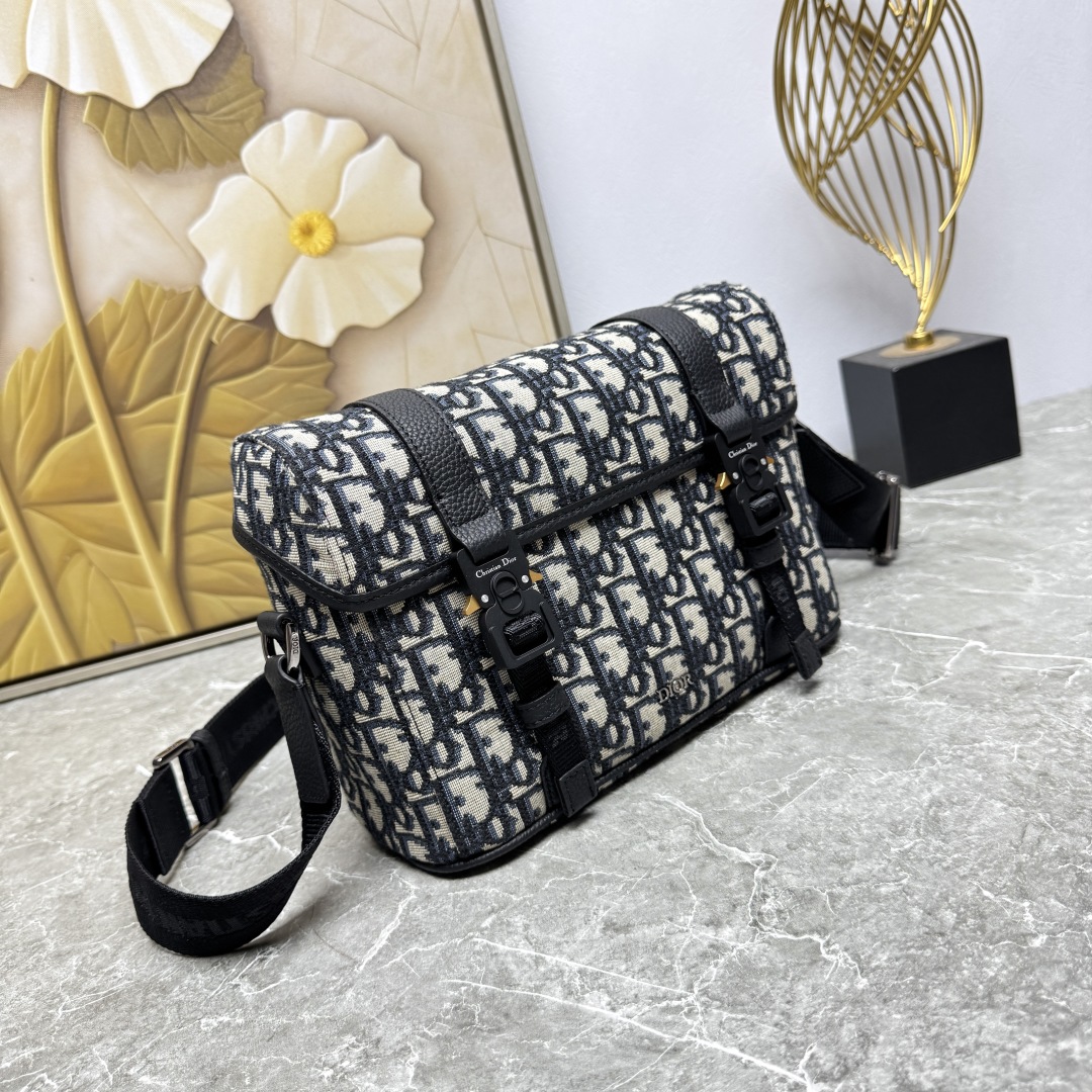 c707e731541152f1271fa3ed0a034382_1746753596_8595.jpg c707e731541152f1271fa3ed0a034382_1746753596_8595_1746753661.jpg