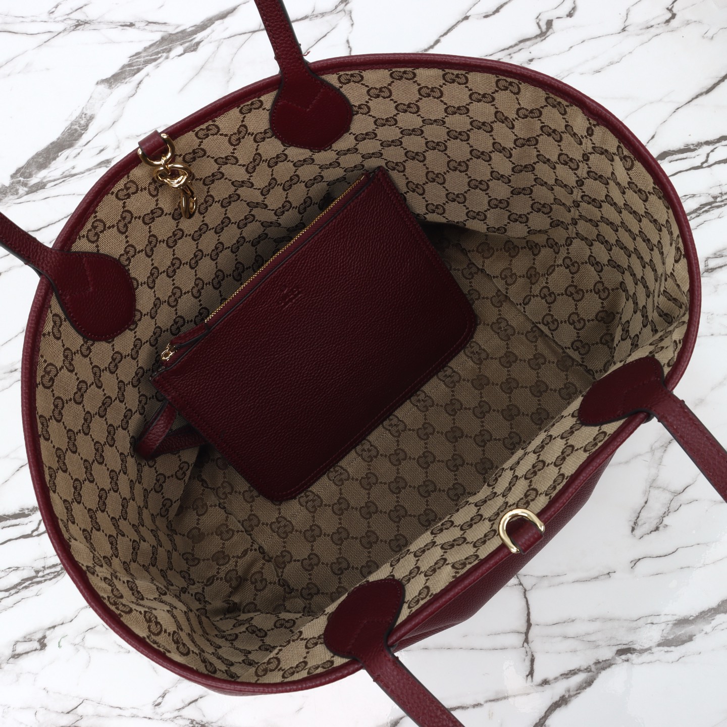 c707e731541152f1271fa3ed0a034382_1746756239_1481.jpg c707e731541152f1271fa3ed0a034382_1746756239_1481_1746756417.jpg