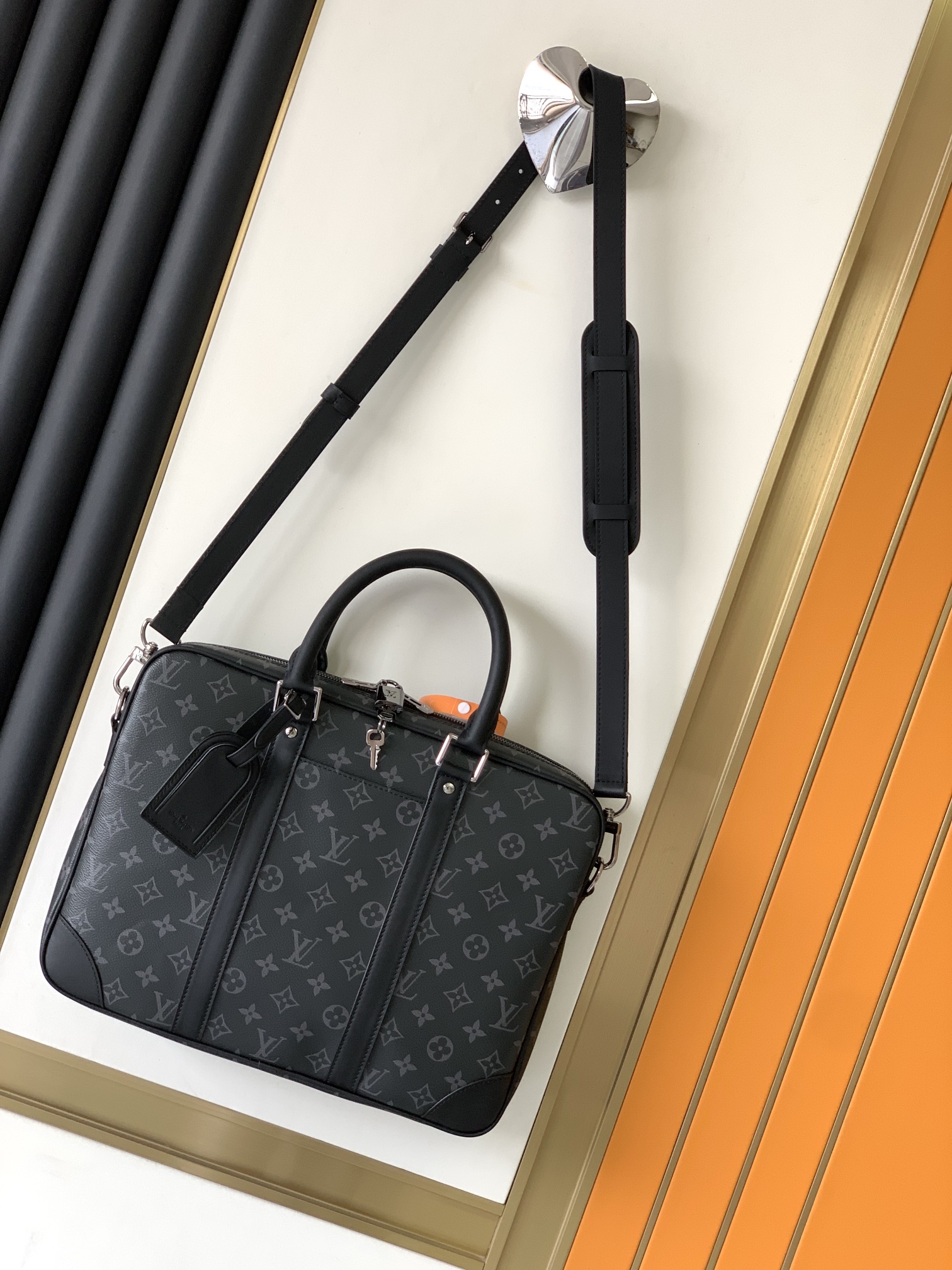 cfb6c91a95f892a1fc1d3e76118731bf_1748557005_5665.jpg cfb6c91a95f892a1fc1d3e76118731bf_1748557005_5665_1748557305.jpg