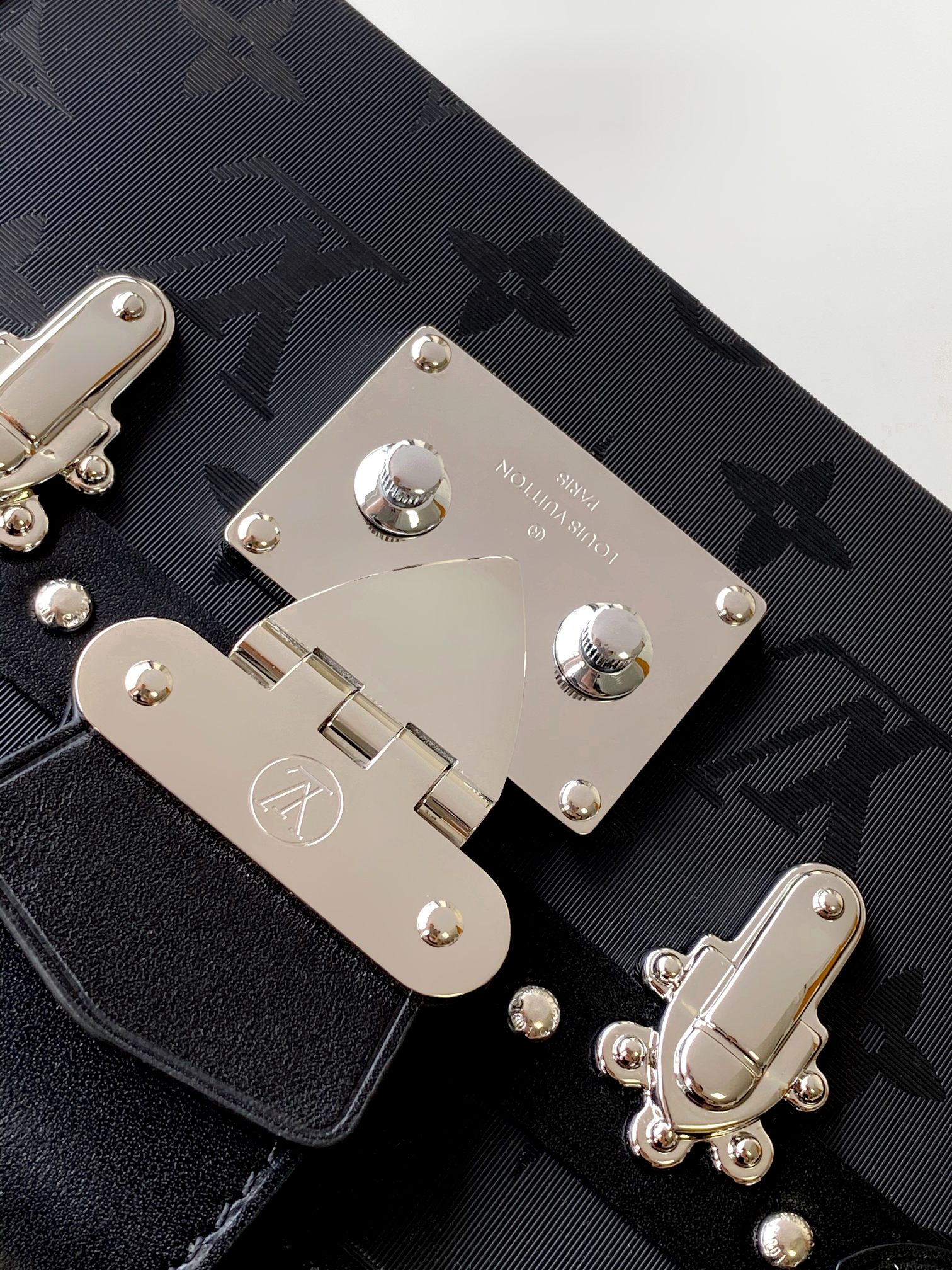 cfb6c91a95f892a1fc1d3e76118731bf_1748557932_8907.jpg cfb6c91a95f892a1fc1d3e76118731bf_1748557932_8907_1748557964.jpg