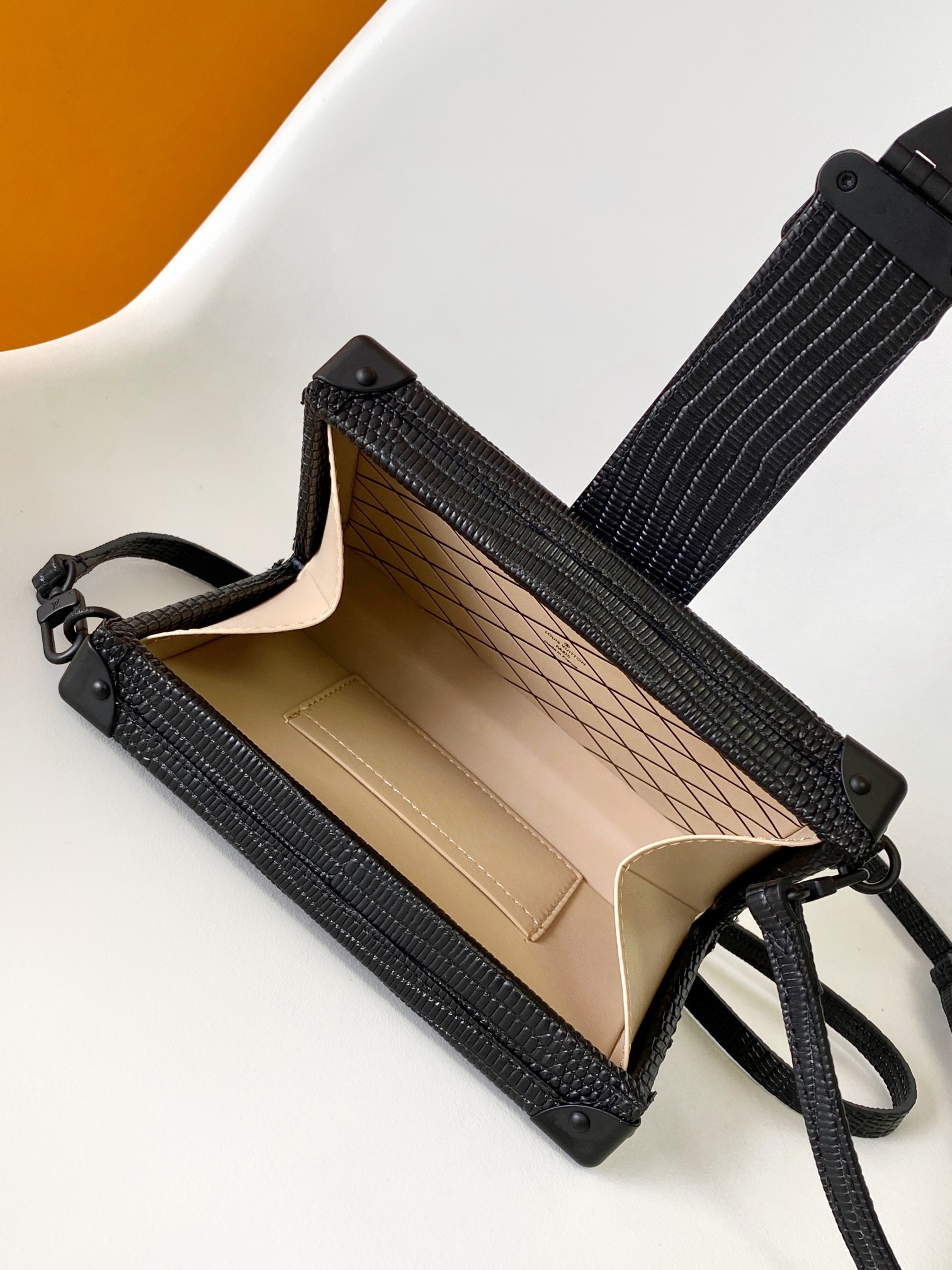 cfb6c91a95f892a1fc1d3e76118731bf_1748558302_0149.jpg cfb6c91a95f892a1fc1d3e76118731bf_1748558302_0149_1748558320.jpg