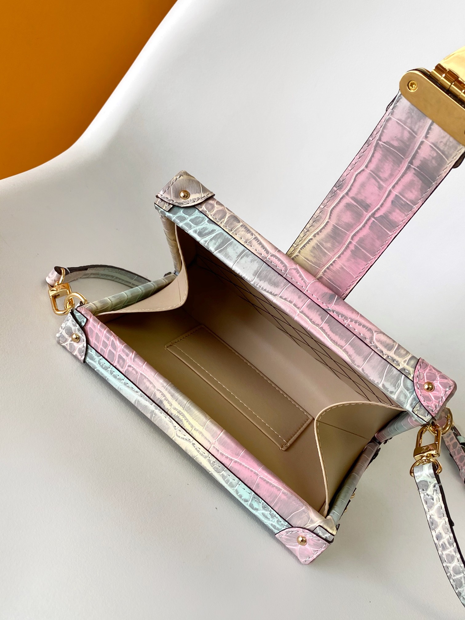 cfb6c91a95f892a1fc1d3e76118731bf_1748558449_1902.jpg cfb6c91a95f892a1fc1d3e76118731bf_1748558449_1902.jpg