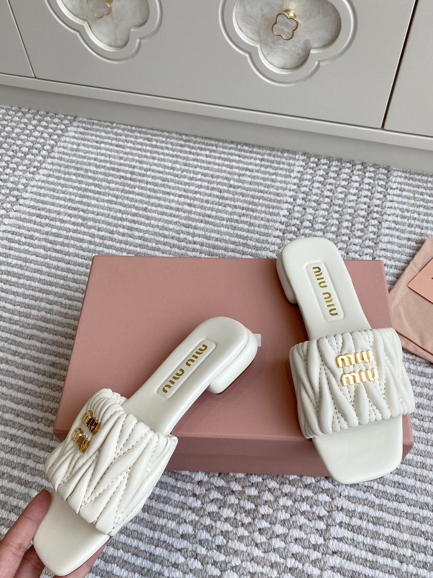 e9bcd2692cf2f560bac92905b592e03a_1748145991_2355.jpg e9bcd2692cf2f560bac92905b592e03a_1748145991_2355_1748146043.jpg