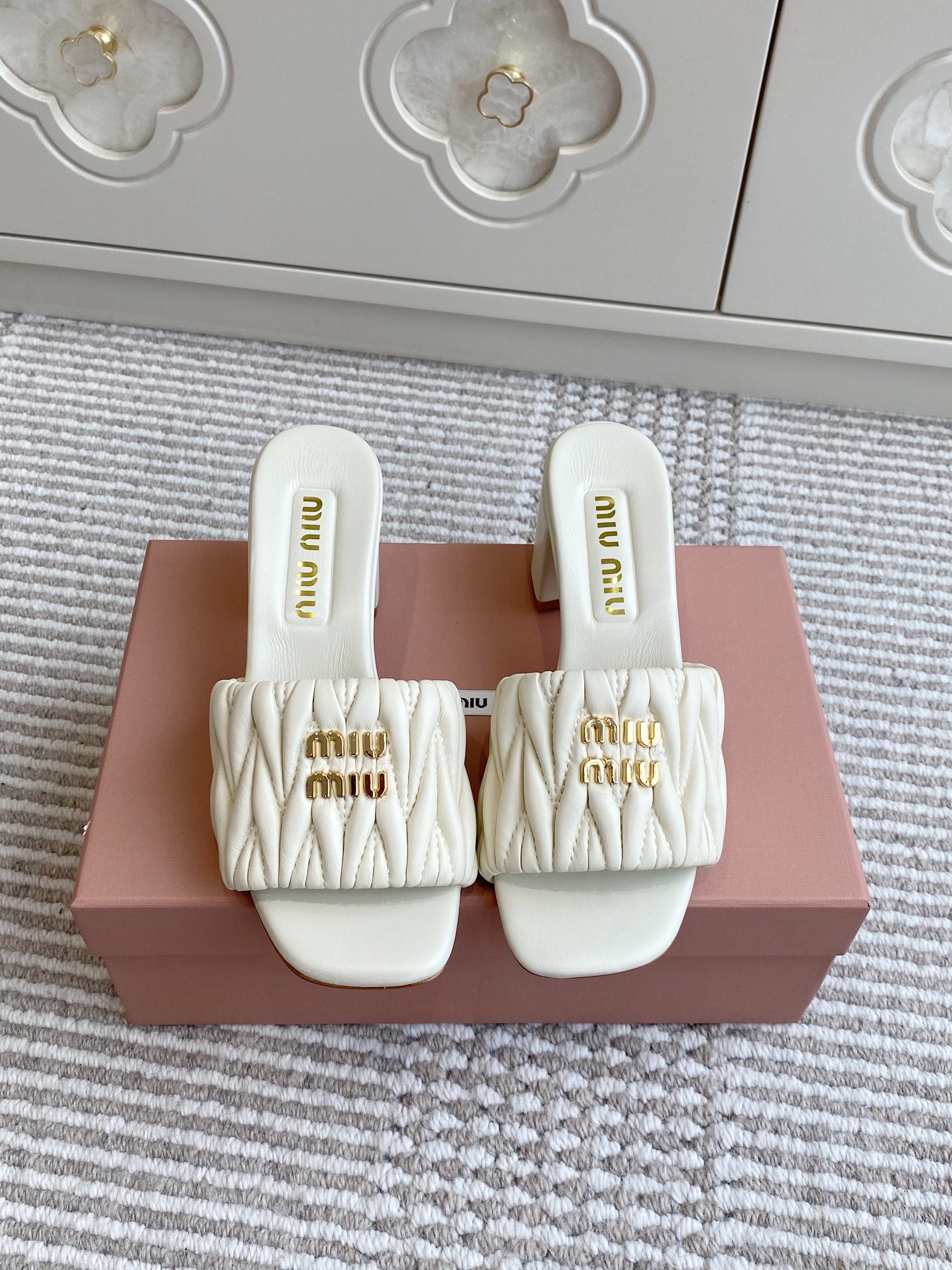 e9bcd2692cf2f560bac92905b592e03a_1748146220_03.jpg e9bcd2692cf2f560bac92905b592e03a_1748146220_03_1748146253.jpg