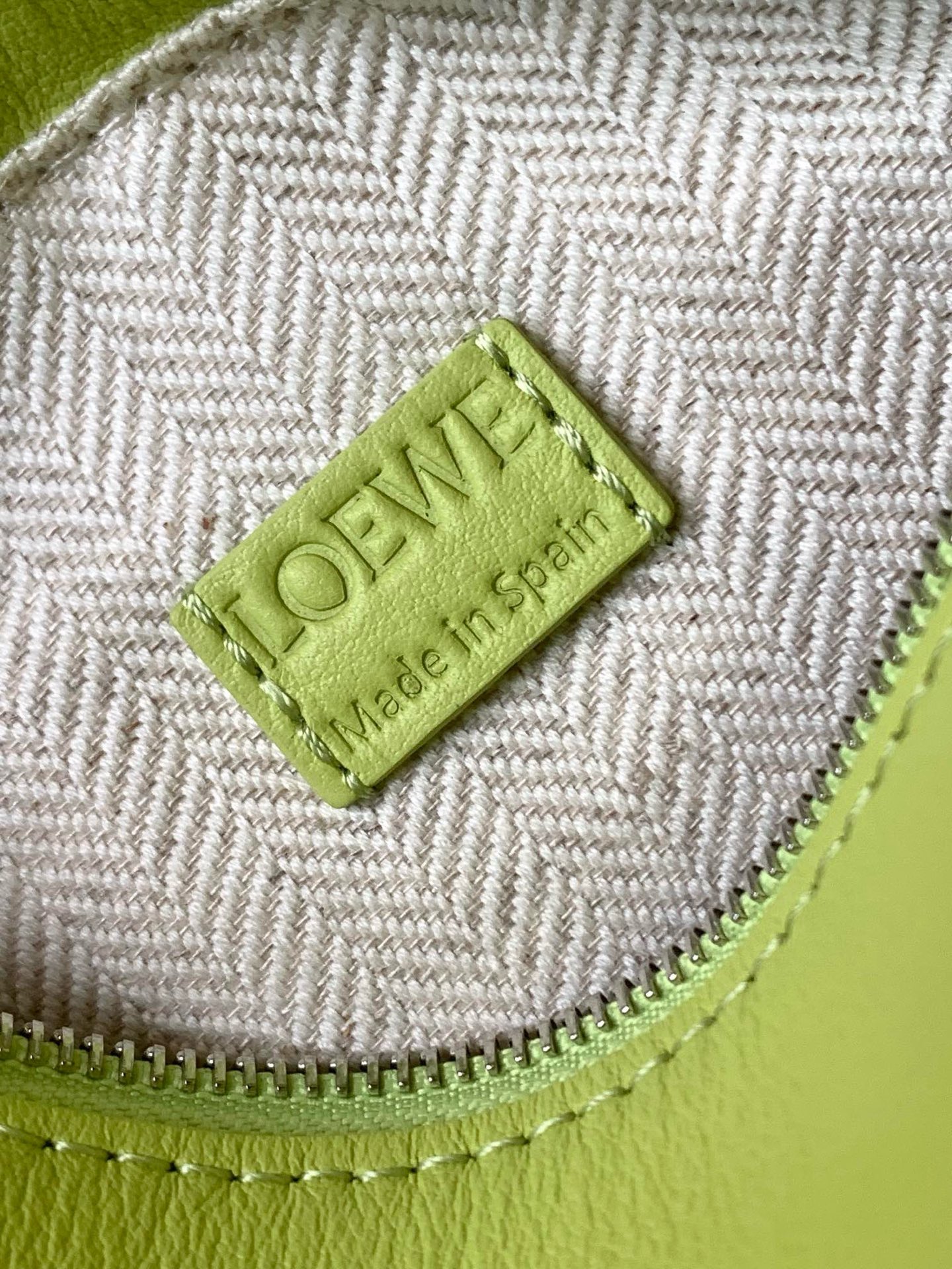 fbbde52d6550944cb0d9a63f0edb0720_1746790833_5154.jpg fbbde52d6550944cb0d9a63f0edb0720_1746790833_5154_1746790872.jpg