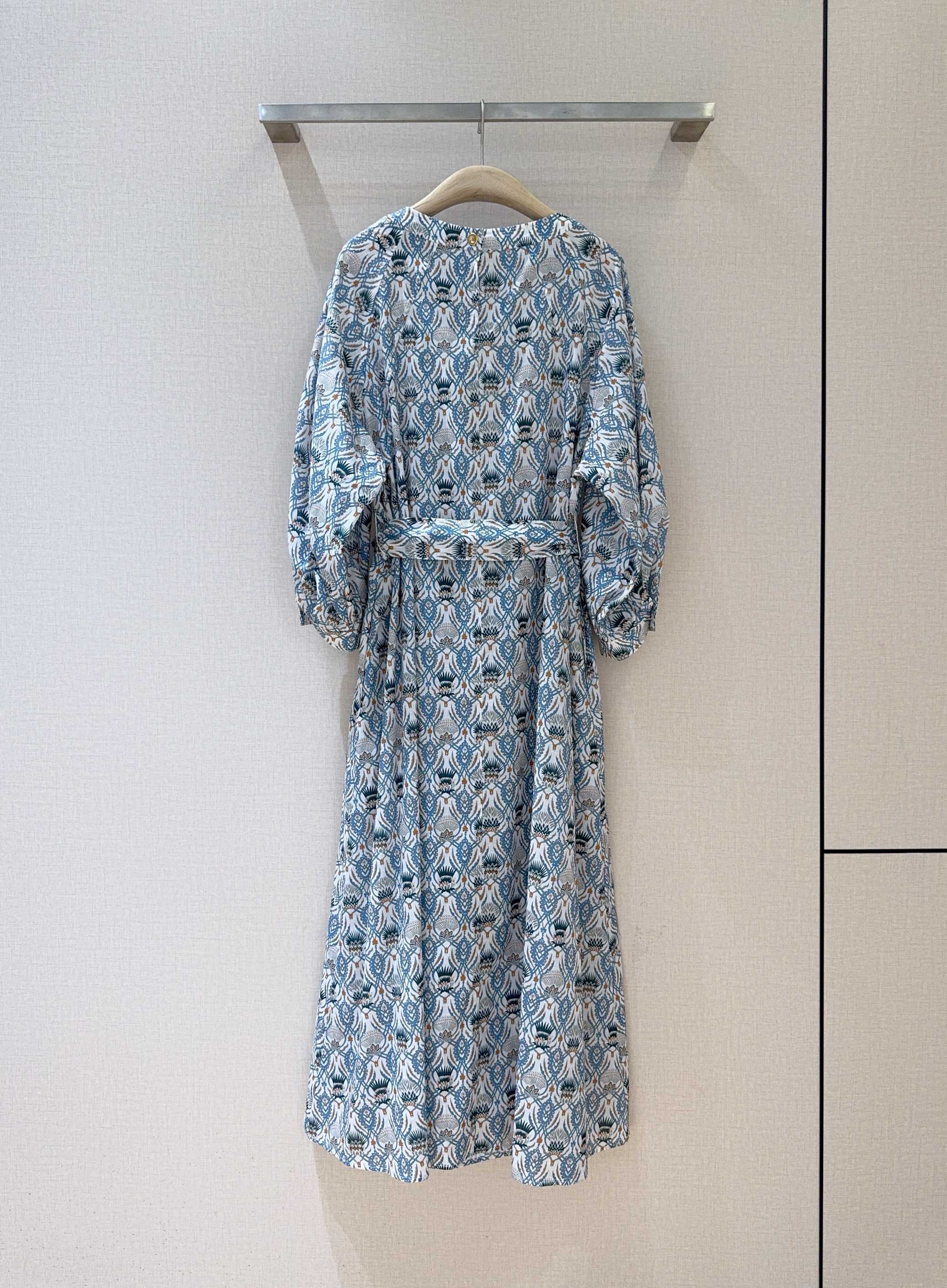 4412e16998c43ce3dde3223066a2537b_1750868629_9993.jpg 4412e16998c43ce3dde3223066a2537b_1750868629_9993_1750868825.jpg