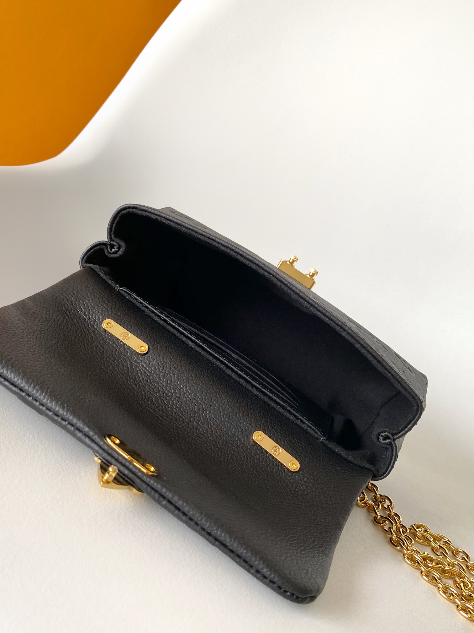 57d8cde05e2d4778fdcc39068f6373ed_1749568133_2094.jpg 57d8cde05e2d4778fdcc39068f6373ed_1749568133_2094_1749568563.jpg