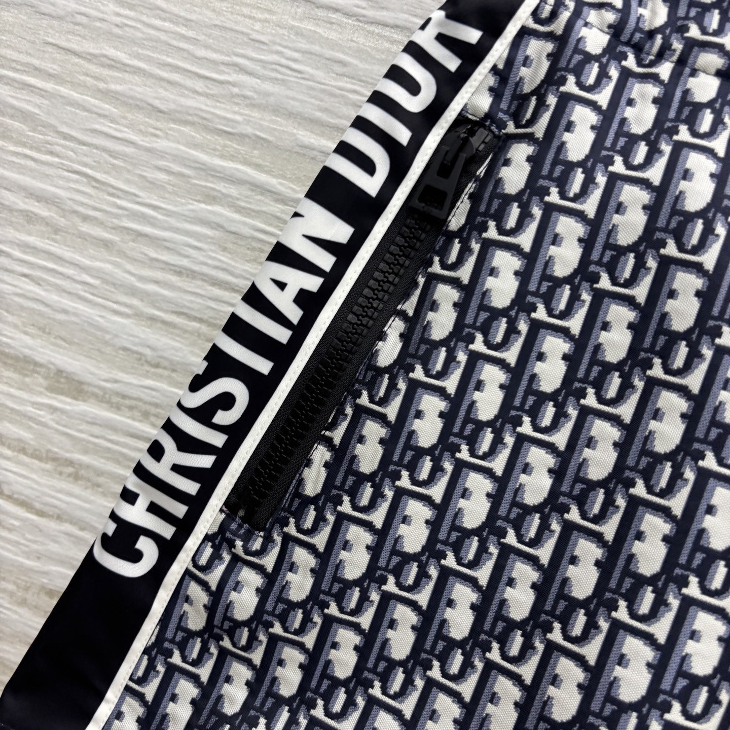 b22c127752df37a74ed721c1c8065d66_1750265774_0651.jpg b22c127752df37a74ed721c1c8065d66_1750265774_0651.jpg