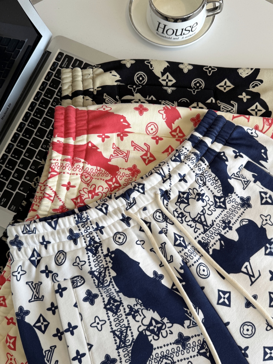 ce4821dd73941a0577a6429d63901062_1748964738_9403.jpg ce4821dd73941a0577a6429d63901062_1748964738_9403_1748964879.jpg