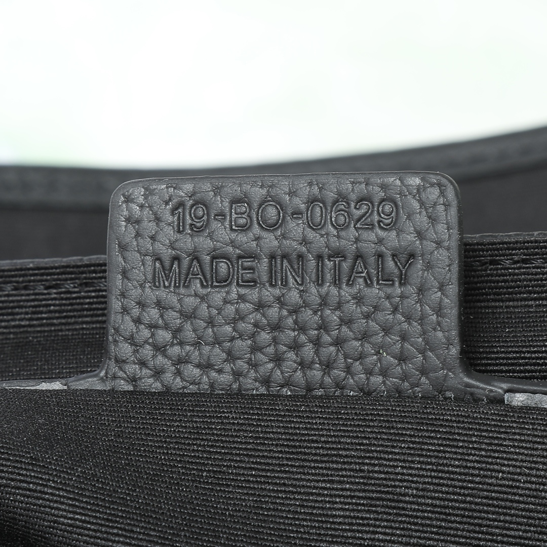 d779c1bd5e31ab591cc41b270463625c_1749766629_111.jpg d779c1bd5e31ab591cc41b270463625c_1749766629_111.jpg