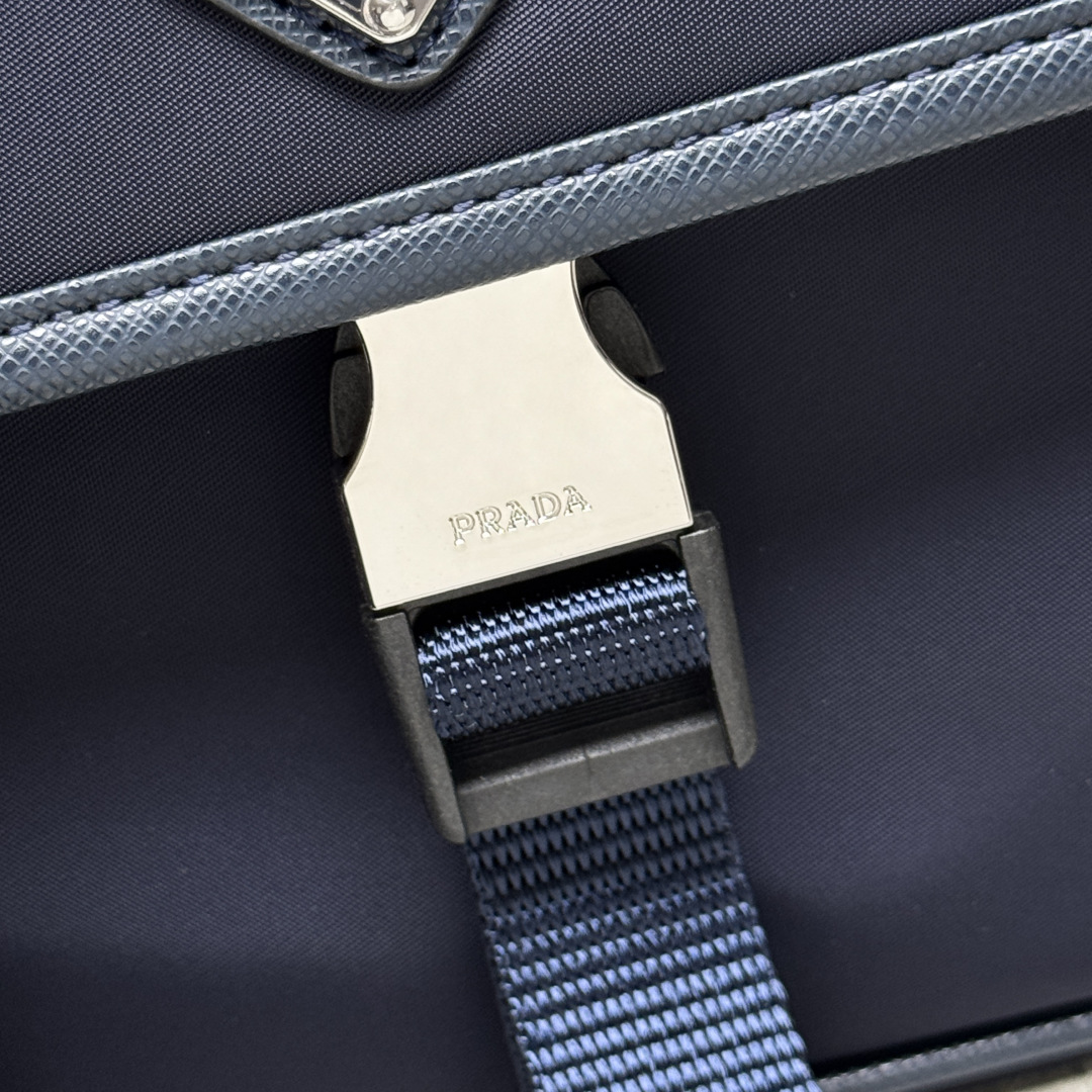 d779c1bd5e31ab591cc41b270463625c_1749767381_5781.jpg d779c1bd5e31ab591cc41b270463625c_1749767381_5781.jpg