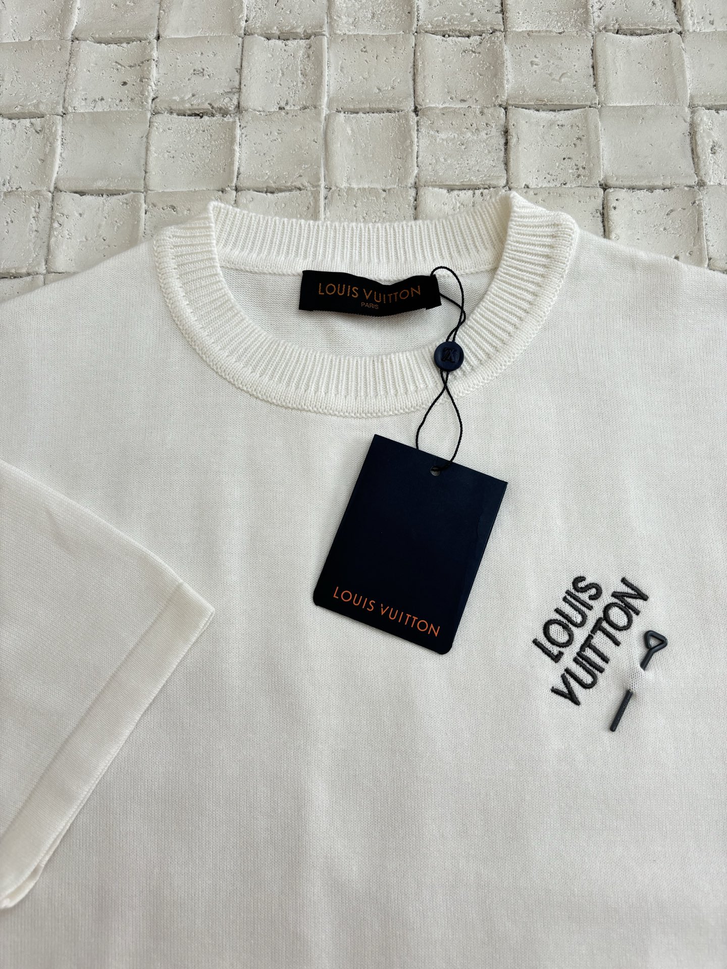 05621fd4382269abc5654cbcd1b18d8b_1751697678_0419.jpg 05621fd4382269abc5654cbcd1b18d8b_1751697678_0419_1751697734.jpg