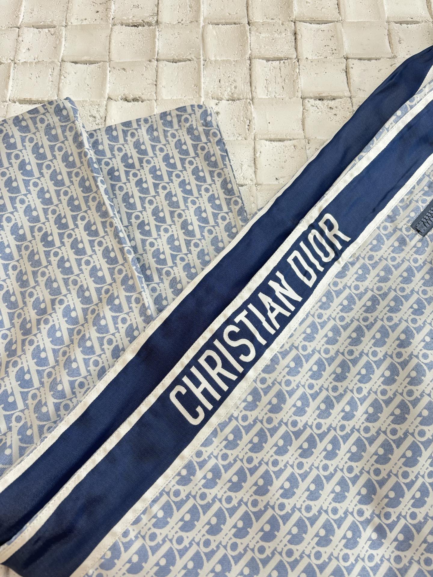 05621fd4382269abc5654cbcd1b18d8b_1751698462_0528.jpg 05621fd4382269abc5654cbcd1b18d8b_1751698462_0528.jpg