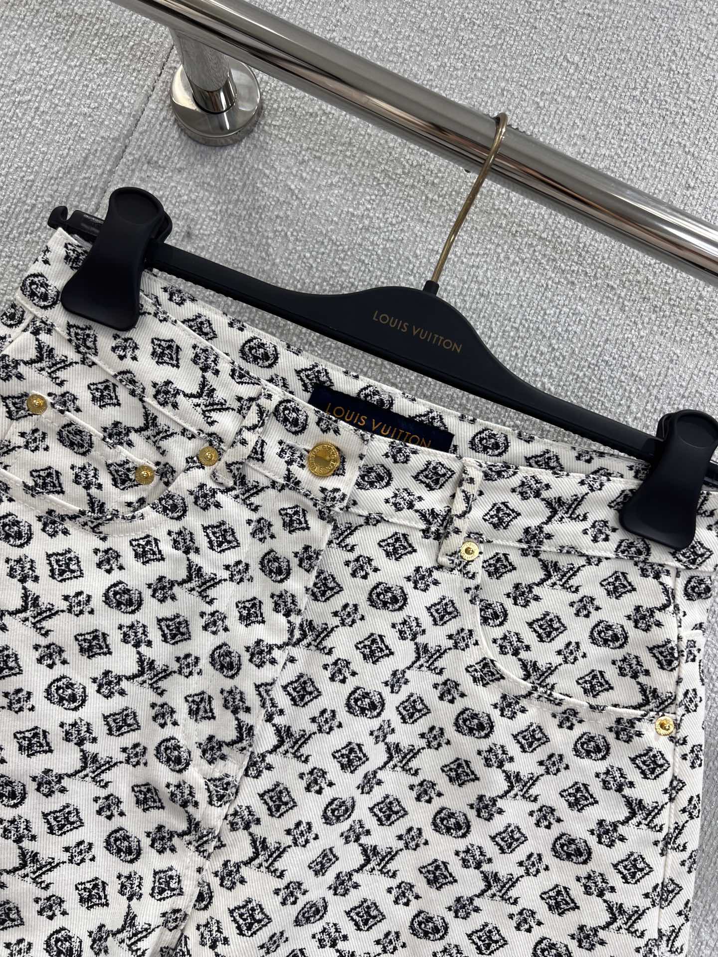 5a17b60ce6ab965ca11e6e428f37edc2_1753596604_5801.jpg 5a17b60ce6ab965ca11e6e428f37edc2_1753596604_5801.jpg