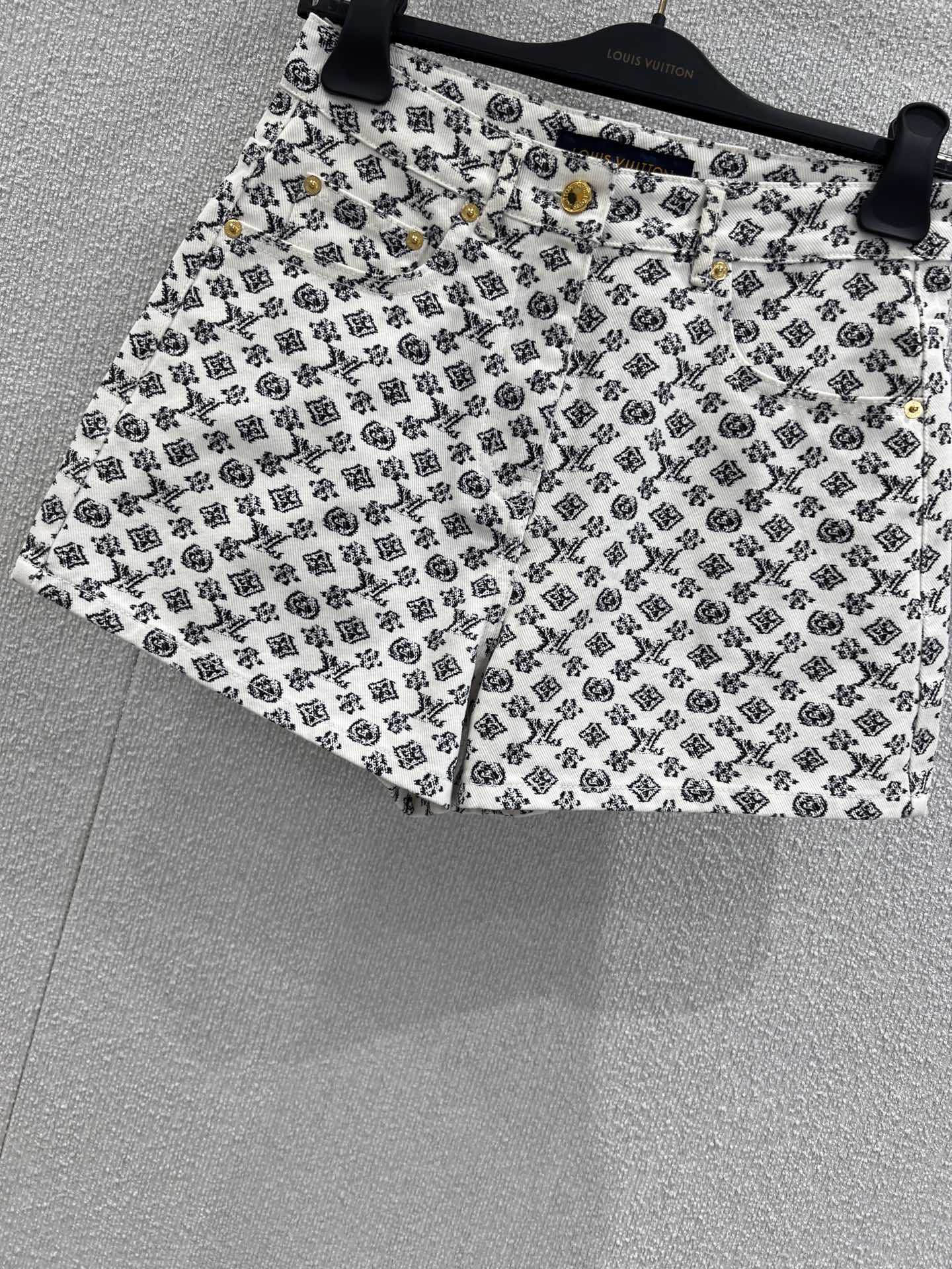 5a17b60ce6ab965ca11e6e428f37edc2_1753596605_7507.jpg 5a17b60ce6ab965ca11e6e428f37edc2_1753596605_7507.jpg