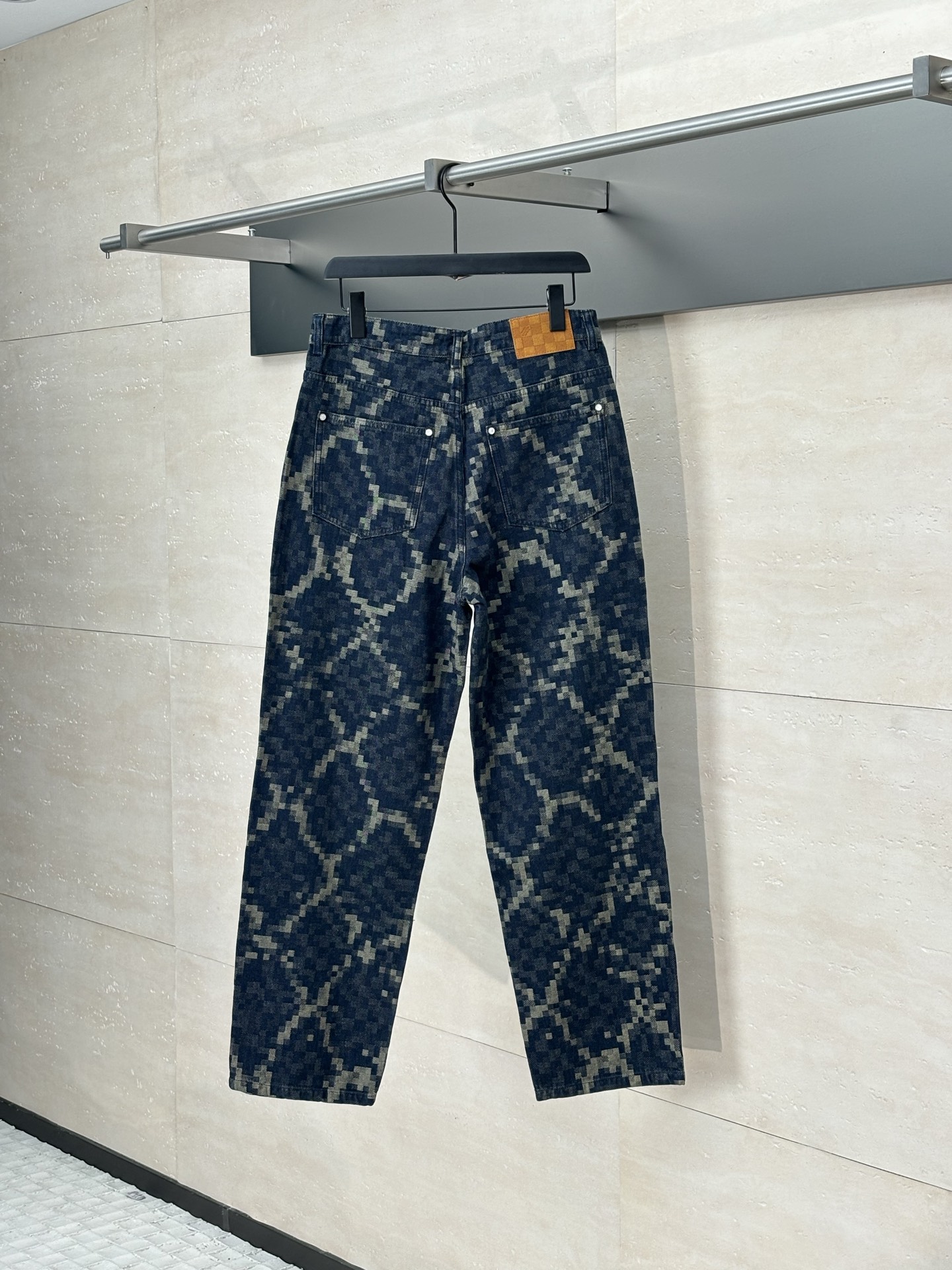 5dda6c0aee82281cab8f32d207940322_1751793900_0435.jpg 5dda6c0aee82281cab8f32d207940322_1751793900_0435.jpg