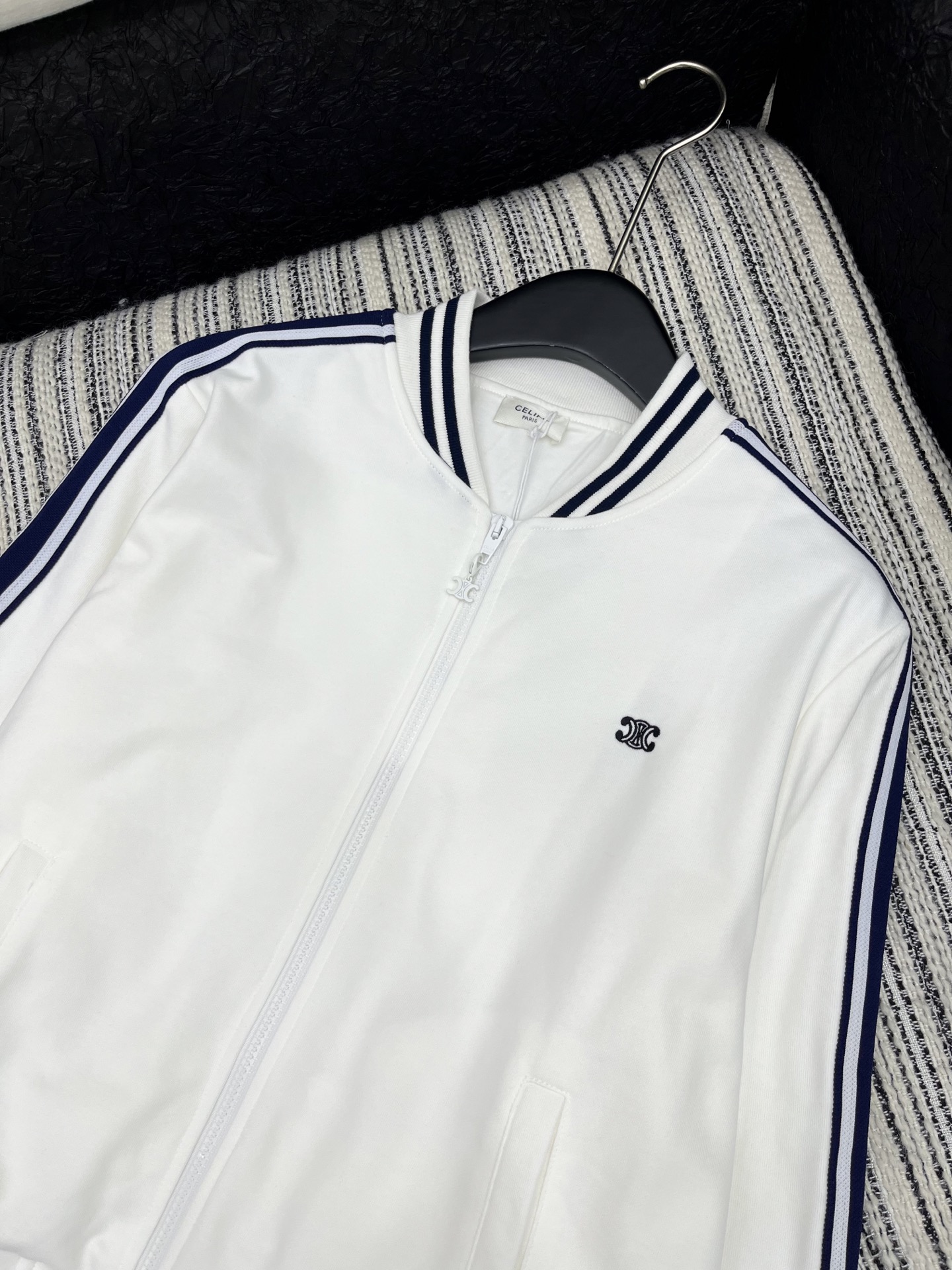 742c3c298459bc6c0bc267ef99bab148_1751927136_9028.jpg 742c3c298459bc6c0bc267ef99bab148_1751927136_9028.jpg