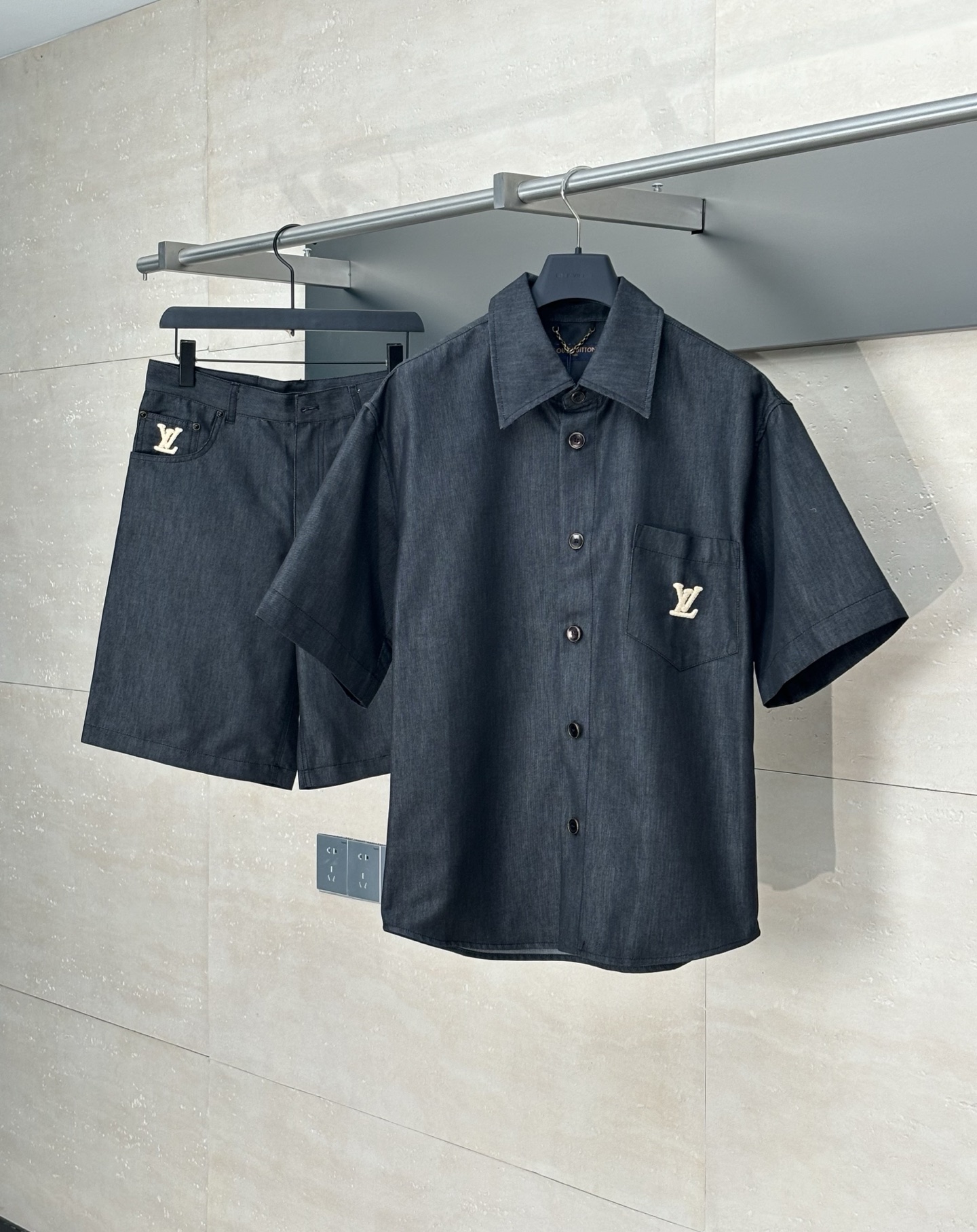 9317b69933faea310042a9a12ab91d96_1751767200_1967.jpg 9317b69933faea310042a9a12ab91d96_1751767200_1967_1751770264.jpg