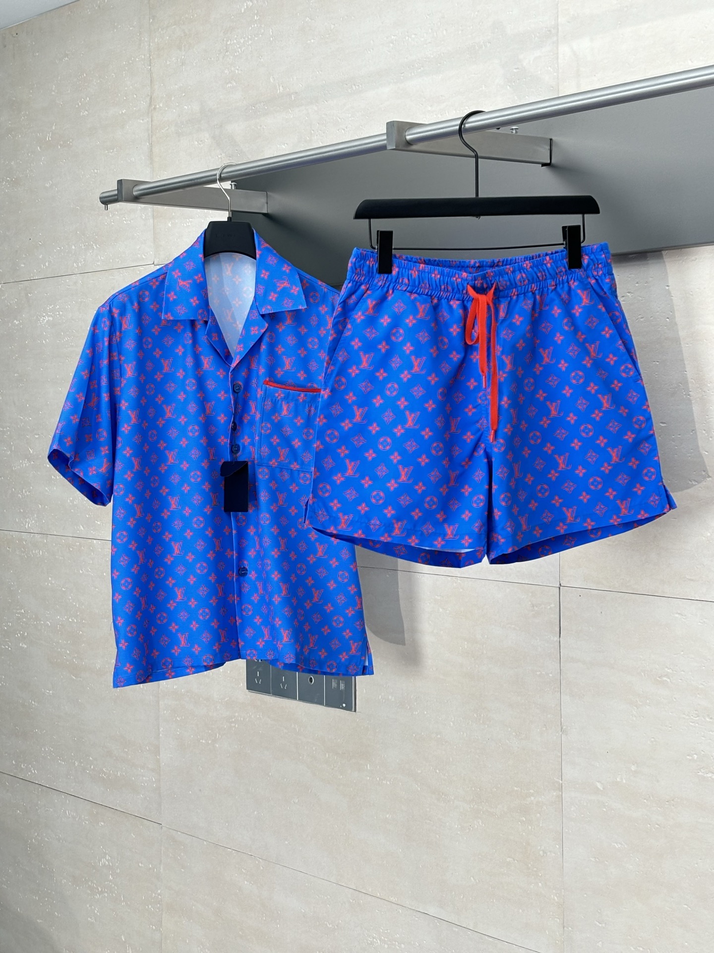 9317b69933faea310042a9a12ab91d96_1751772709_7075.jpg 9317b69933faea310042a9a12ab91d96_1751772709_7075.jpg