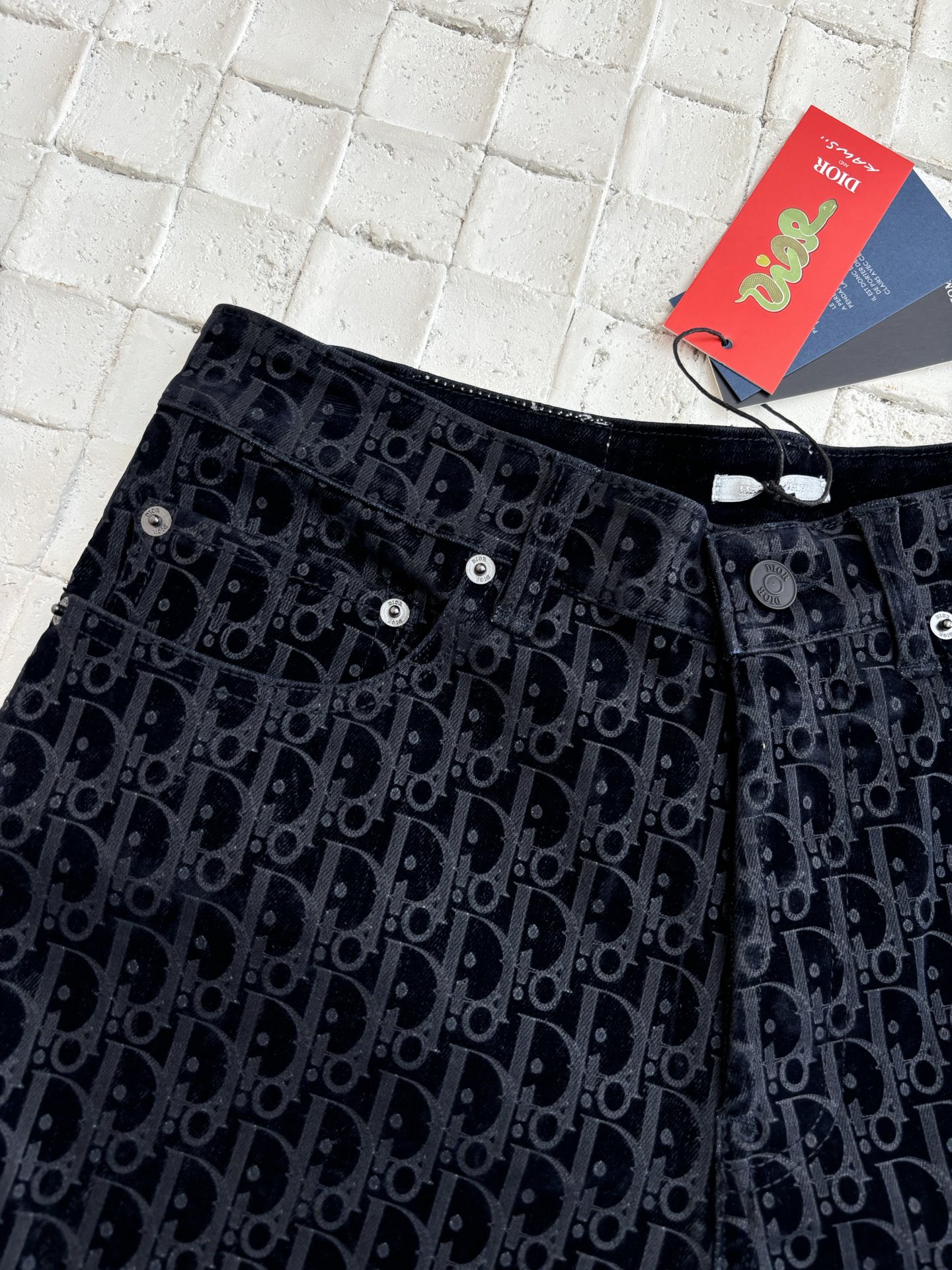 9317b69933faea310042a9a12ab91d96_1751773234_9823.jpg 9317b69933faea310042a9a12ab91d96_1751773234_9823.jpg