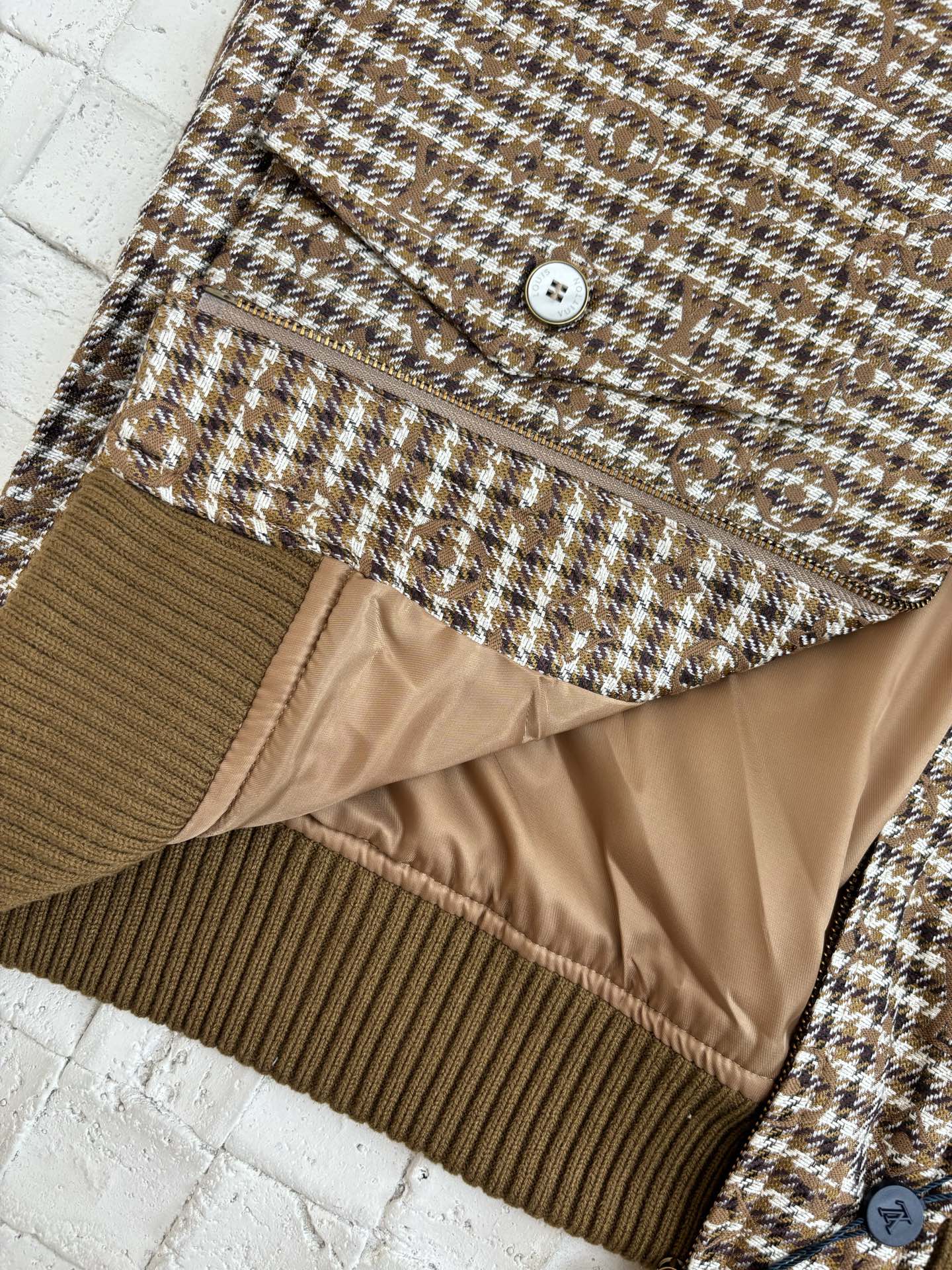 9317b69933faea310042a9a12ab91d96_1751775198_0591.jpg 9317b69933faea310042a9a12ab91d96_1751775198_0591_1751793300.jpg