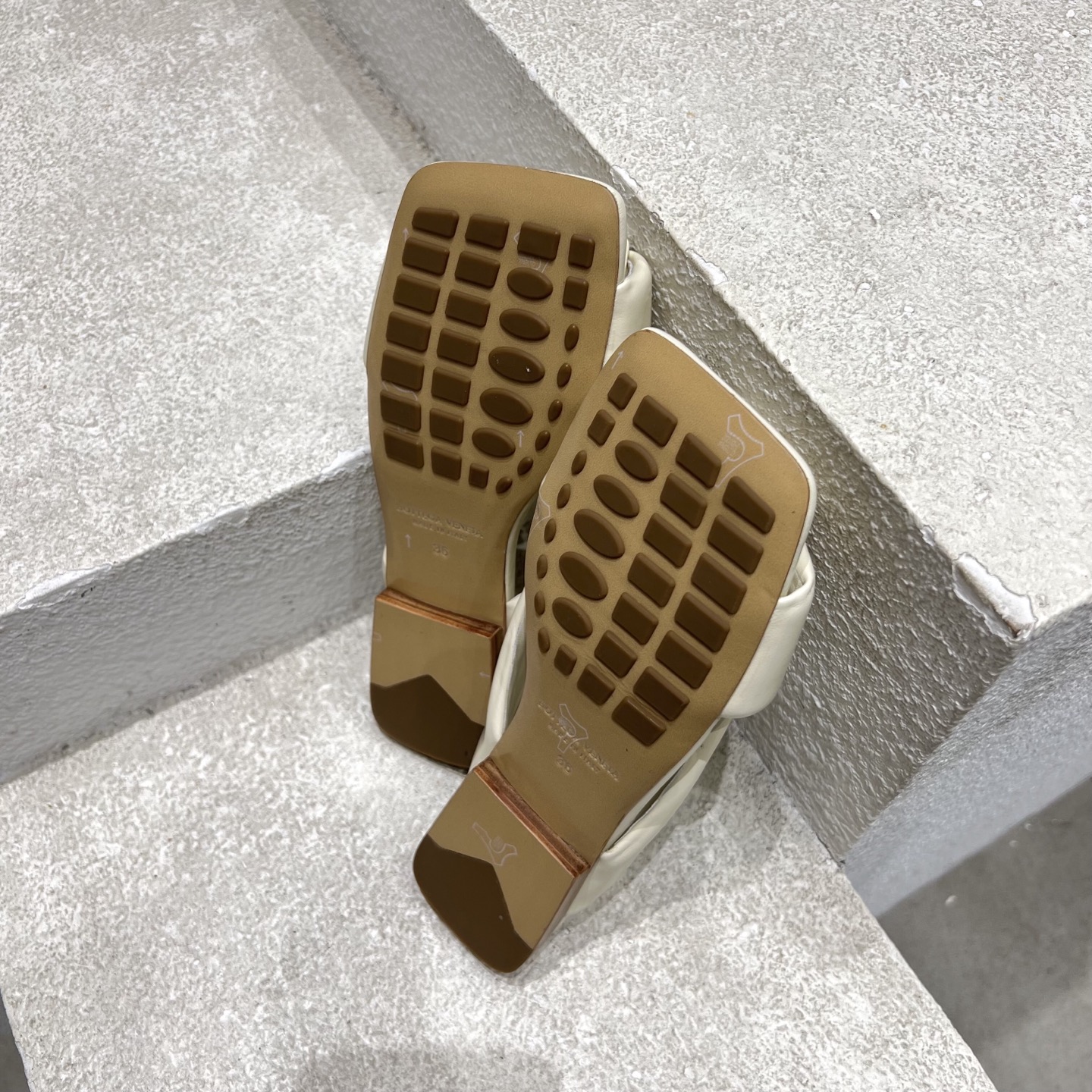 c819eb18081f853f0b96d90ecea845e3_1751305712_0766.jpg c819eb18081f853f0b96d90ecea845e3_1751305712_0766_1751305742.jpg