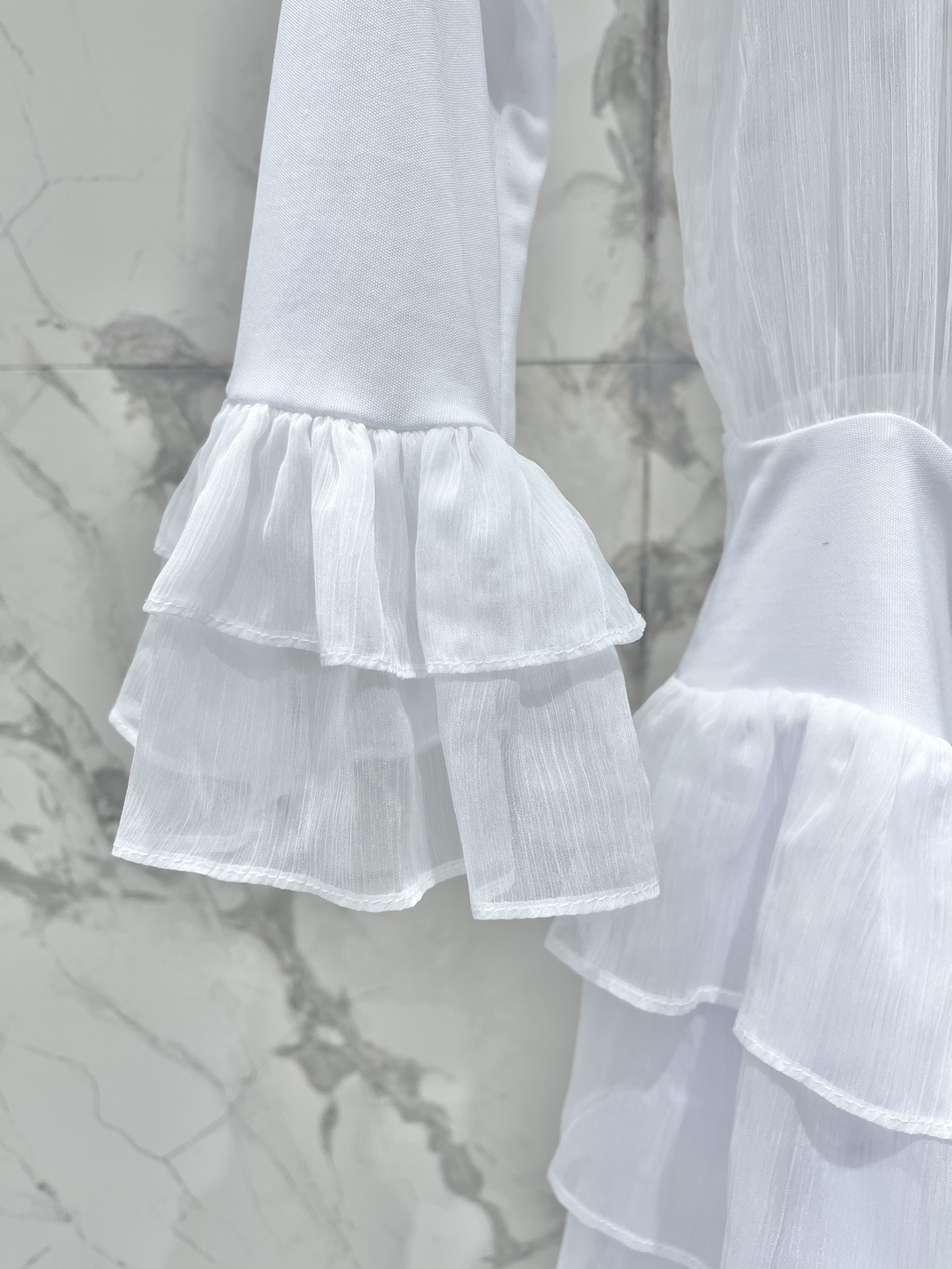 f92f5c9581c8a018b875d0a0b3370f6b_1751589848_5459.jpg f92f5c9581c8a018b875d0a0b3370f6b_1751589848_5459_1751589884.jpg