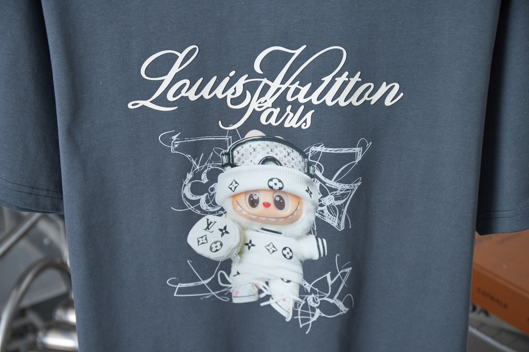 2b8100cb76f8975c7b3df20210e3240c_1754256125_999.jpg 2b8100cb76f8975c7b3df20210e3240c_1754256125_999_1754256151.jpg