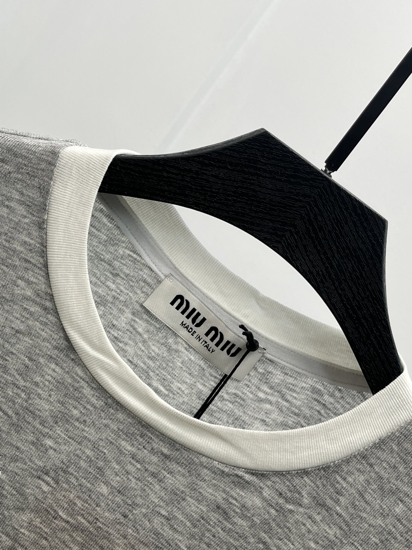 82a5d493af58939aa272a7a2110f7261_1756113749_4014.jpg 82a5d493af58939aa272a7a2110f7261_1756113749_4014.jpg