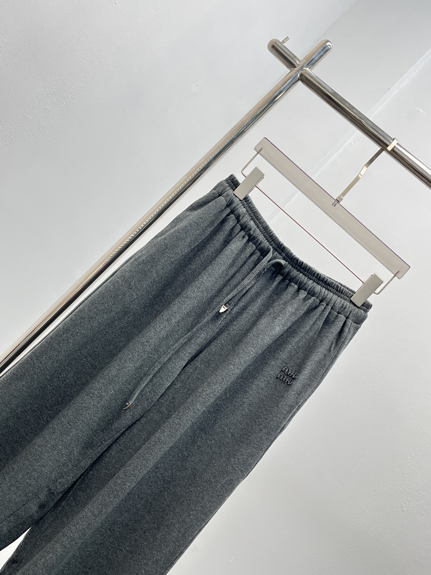 82a5d493af58939aa272a7a2110f7261_1756115780_5034.jpg 82a5d493af58939aa272a7a2110f7261_1756115780_5034_1756116786_1756117682.jpg